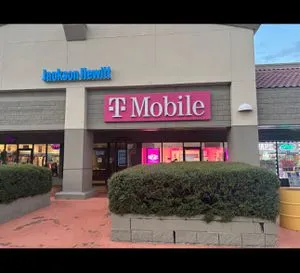 T-Mobile Apopka Land Shopping Center