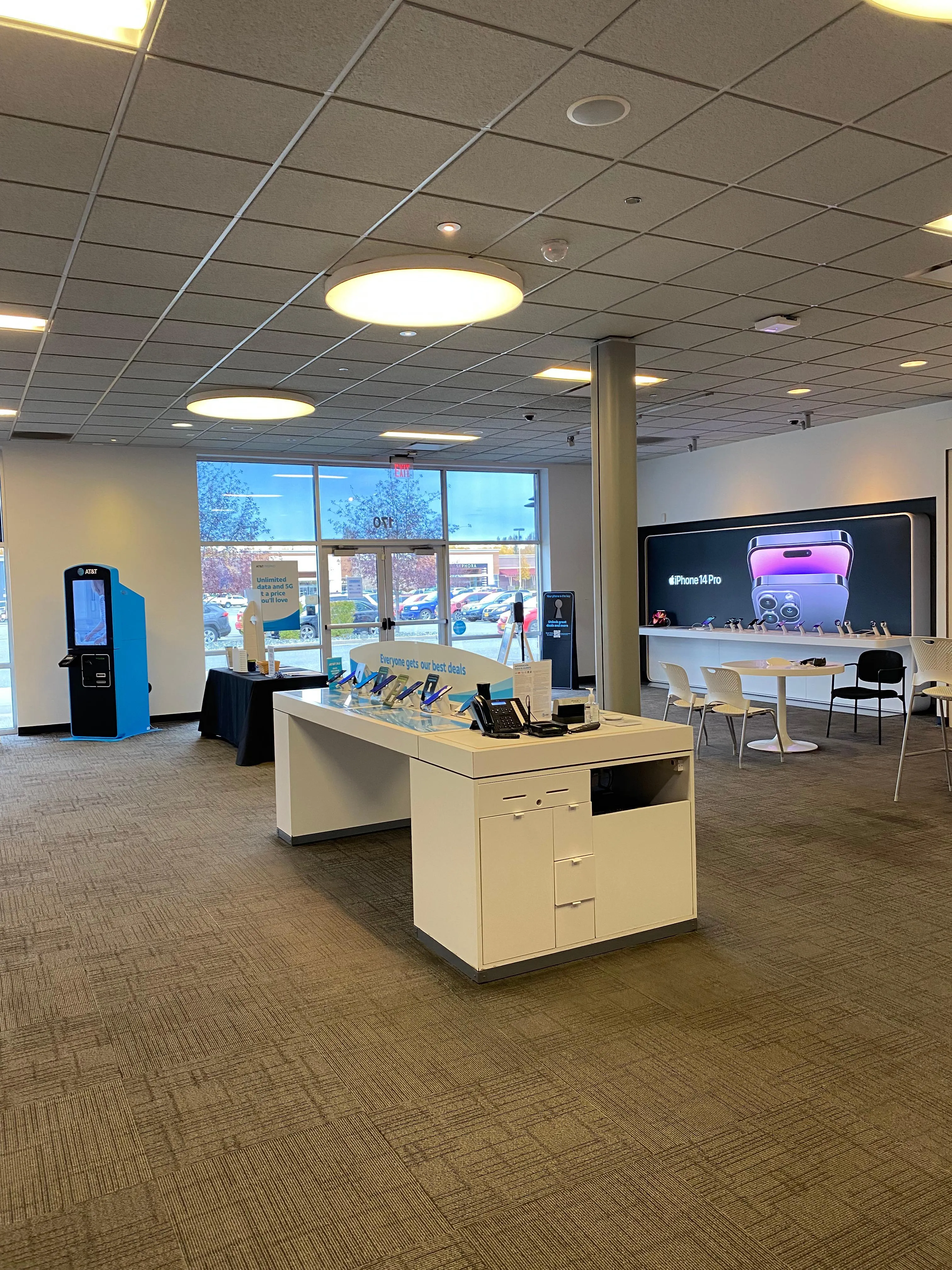AT&T Store Anchorage - Tikahtnu Commons