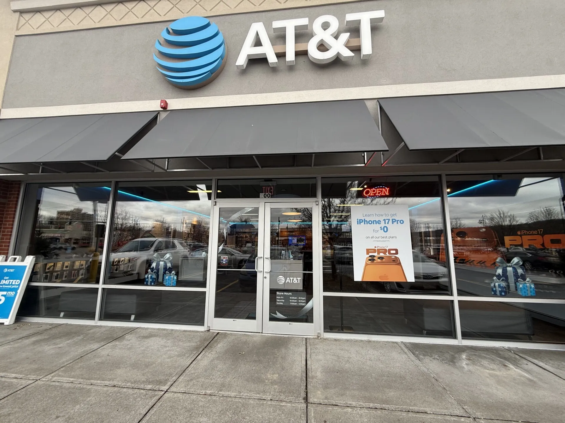 AT&T Store Ithaca - Ithaca