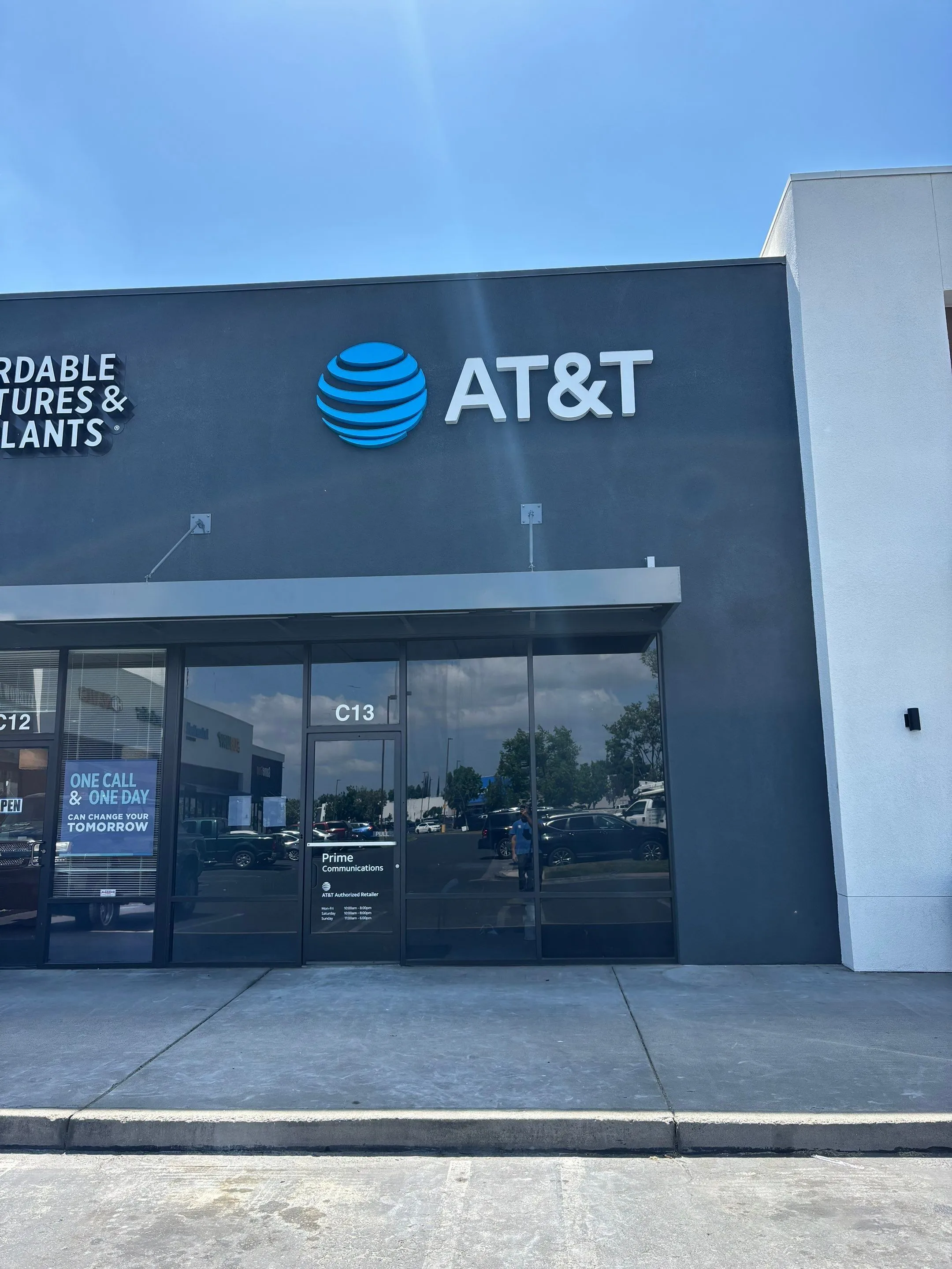 AT&T Store Modesto - Vintage Faire