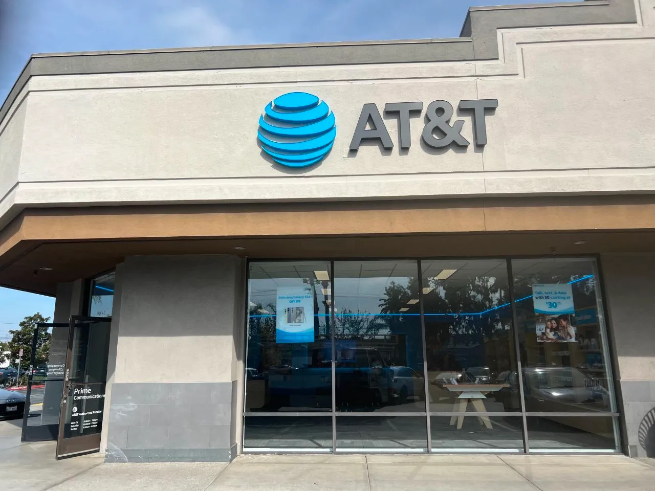 AT&T Store Long Beach - LONG BEACH SPRING