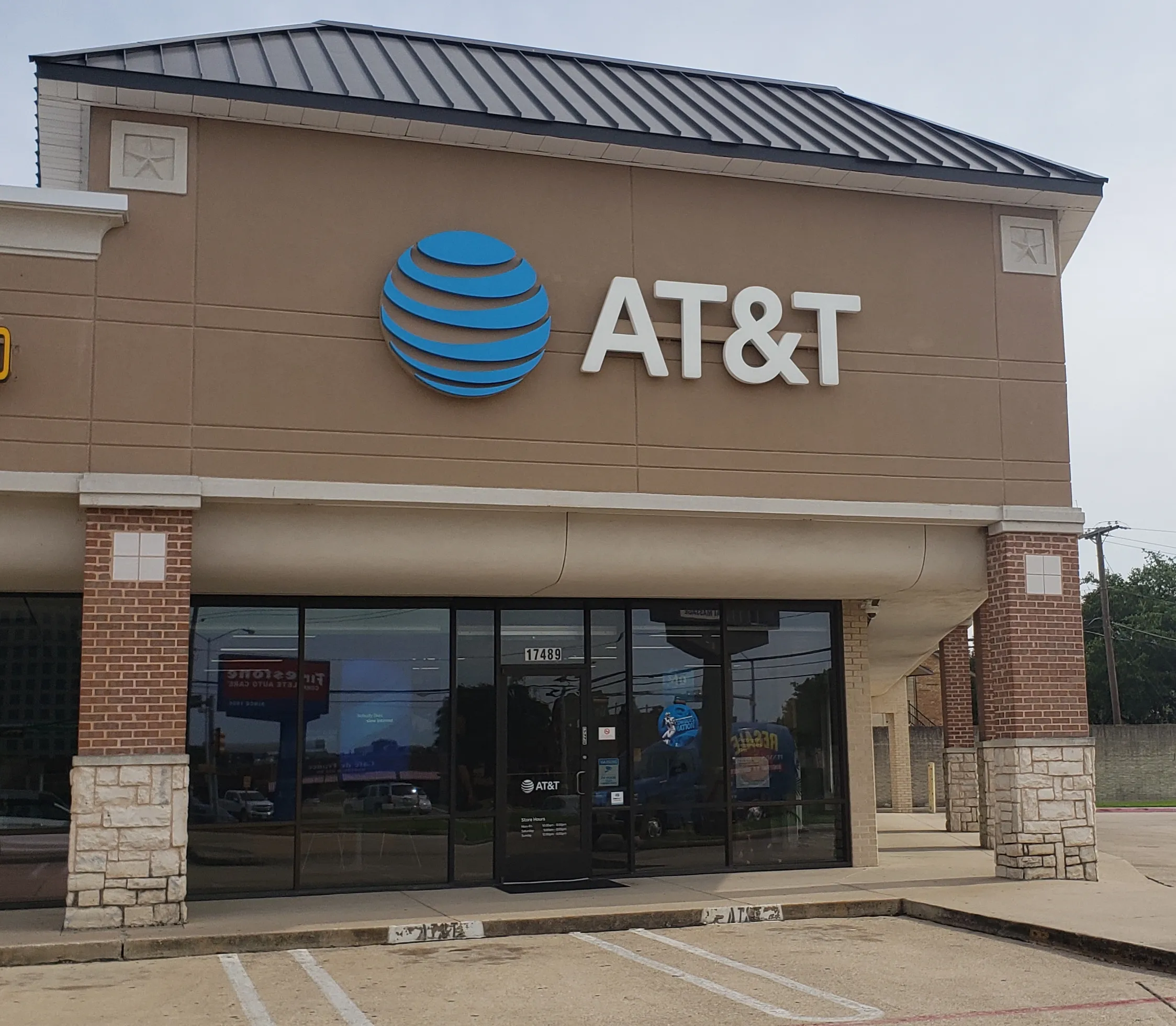 AT&T Store Dallas - SOUTH PRESTON