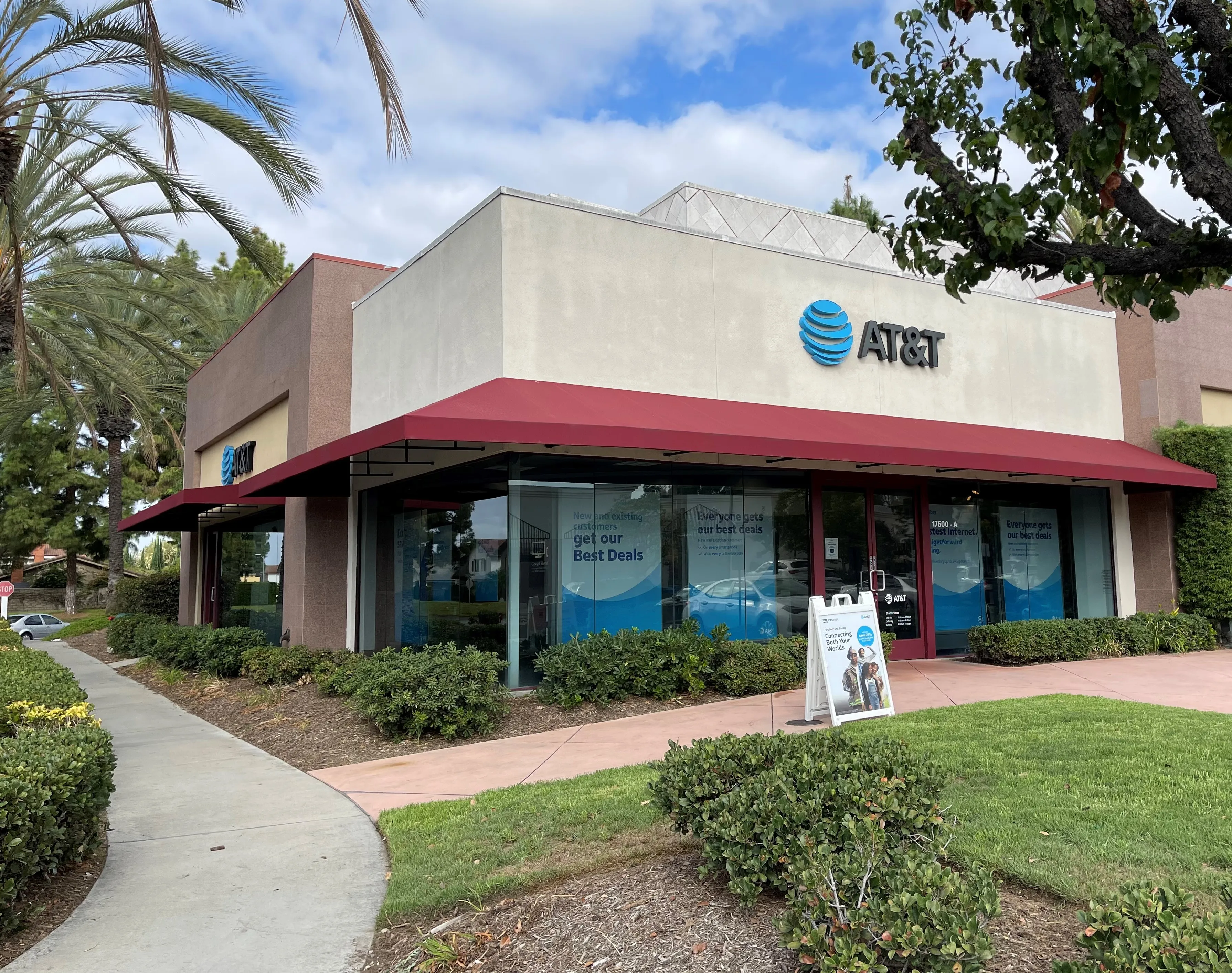 AT&T Store Cerritos - Cerritos Bloomfield