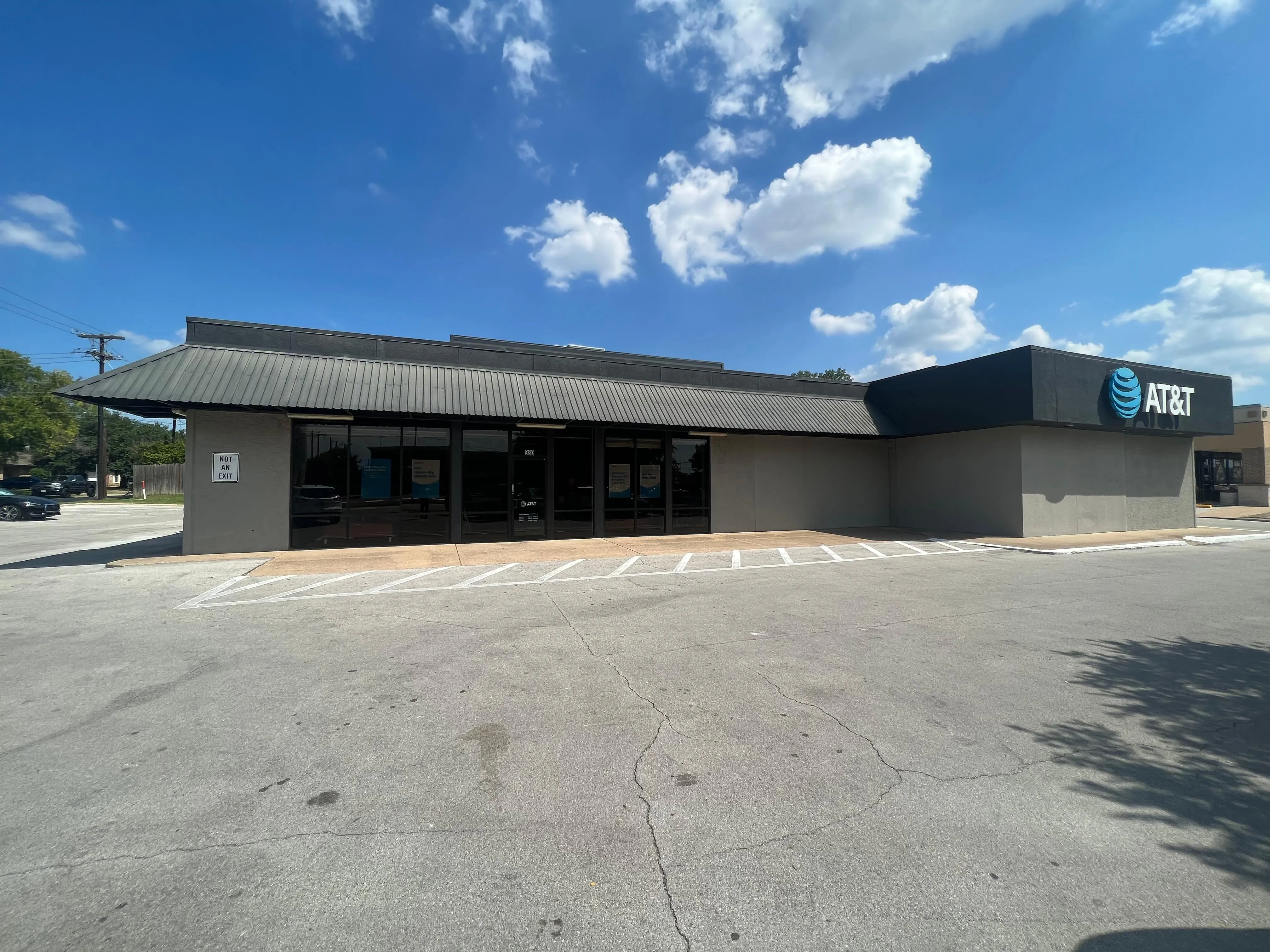 AT&T Store Hurst - Melbourne Plaza