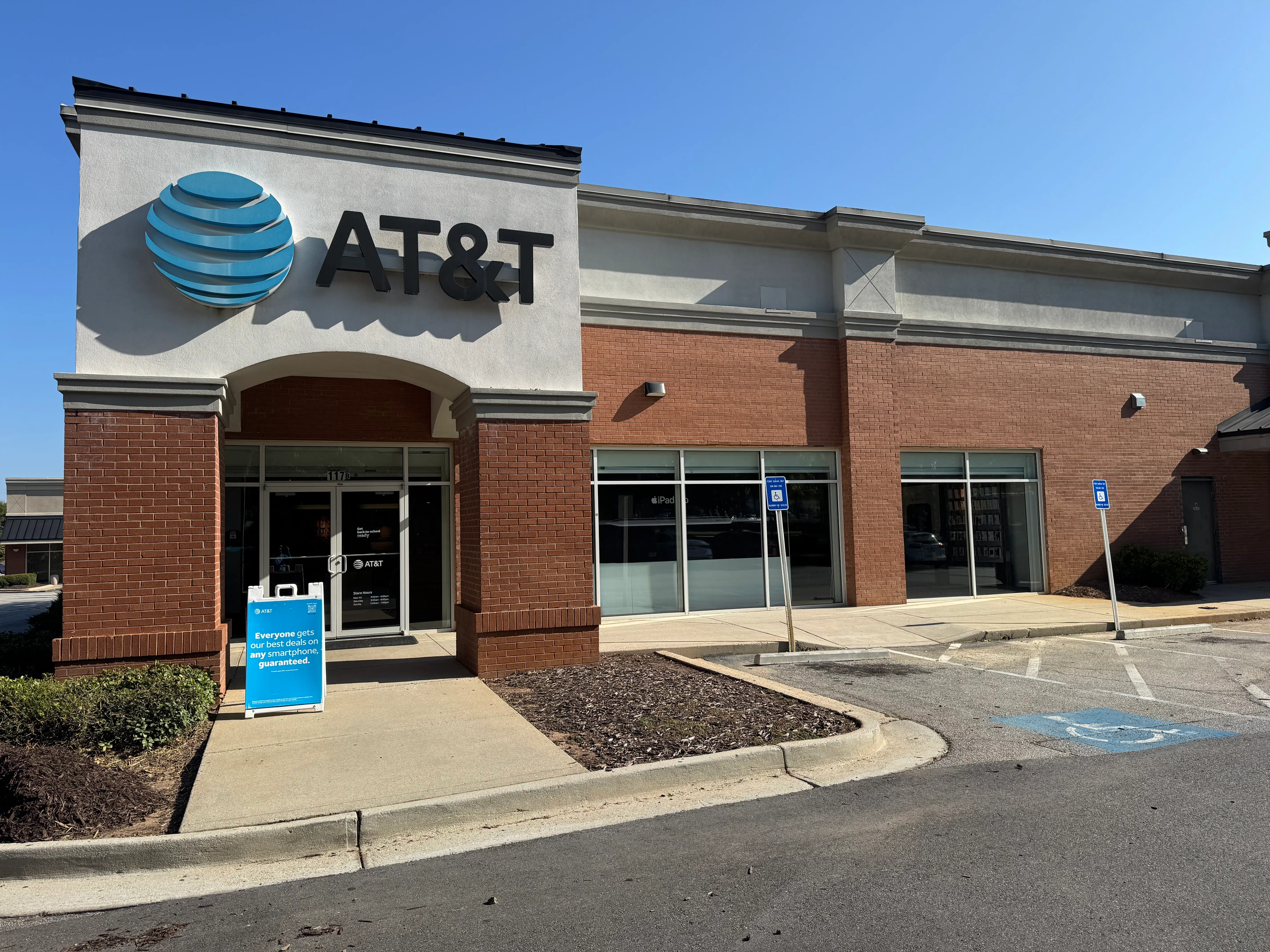 AT&T Store Fayetteville - Fayetteville Pavilion