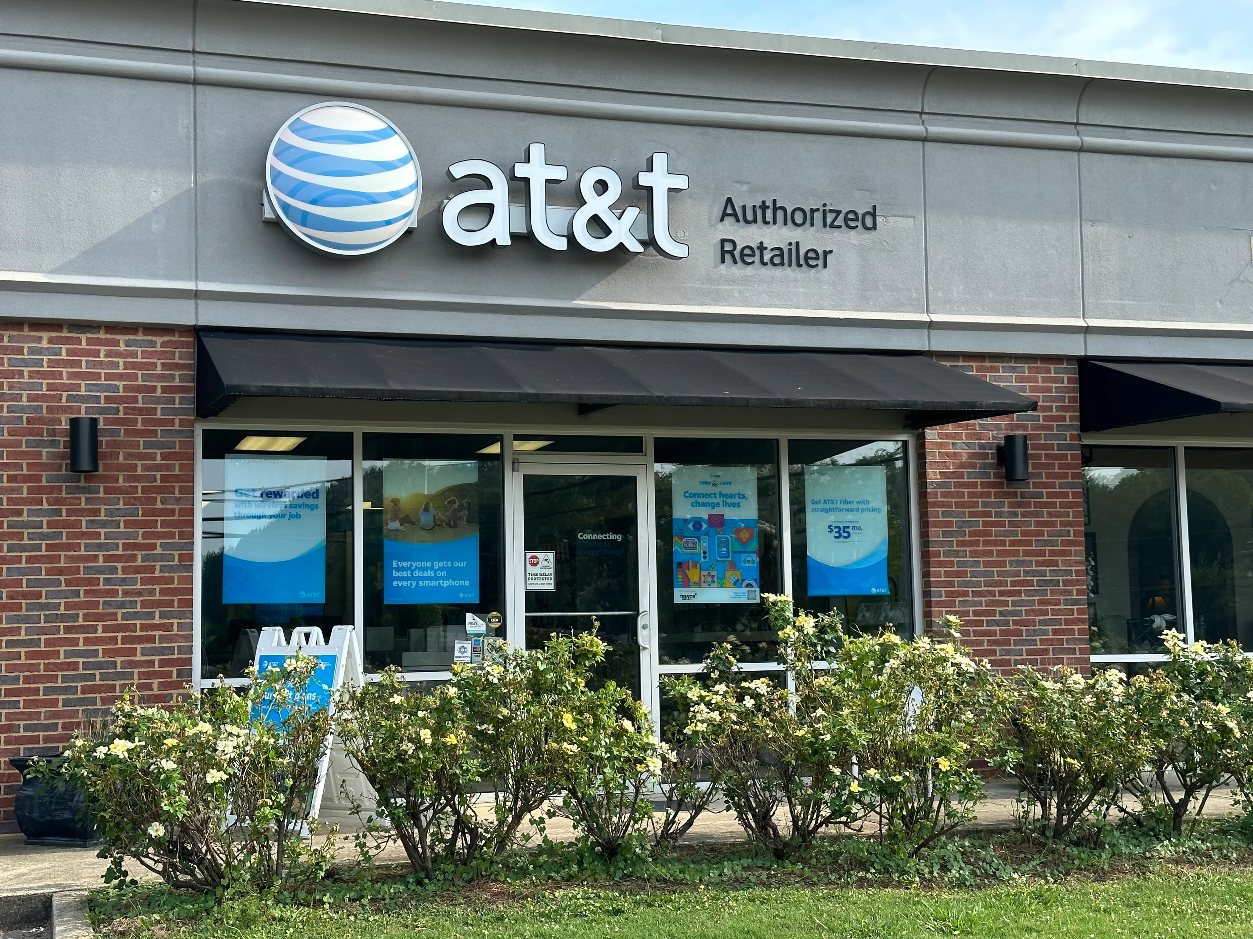 AT&T Store Chelsea - Chelsea