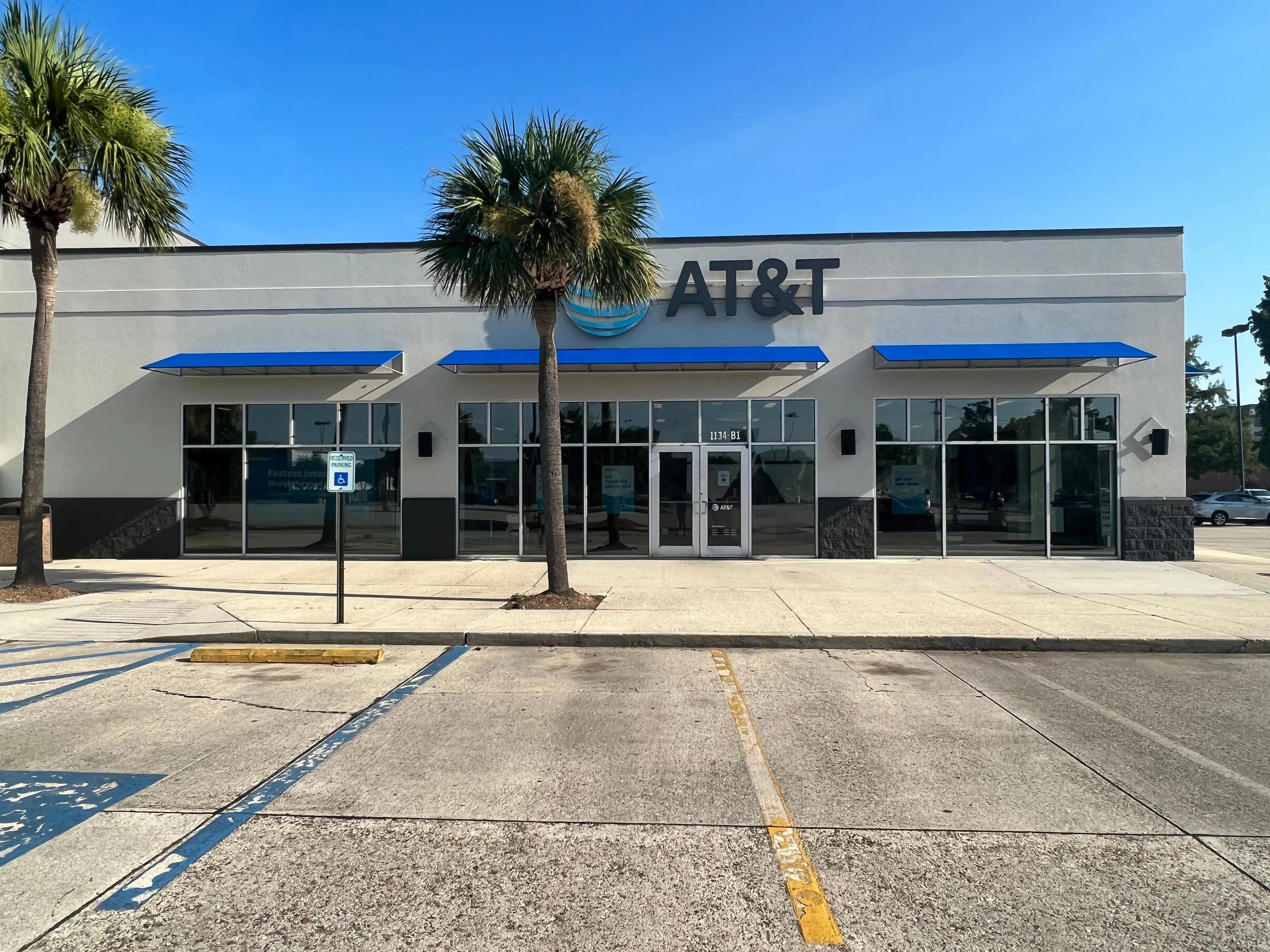 AT&T Store Harahan - Elmwood Shopping Center