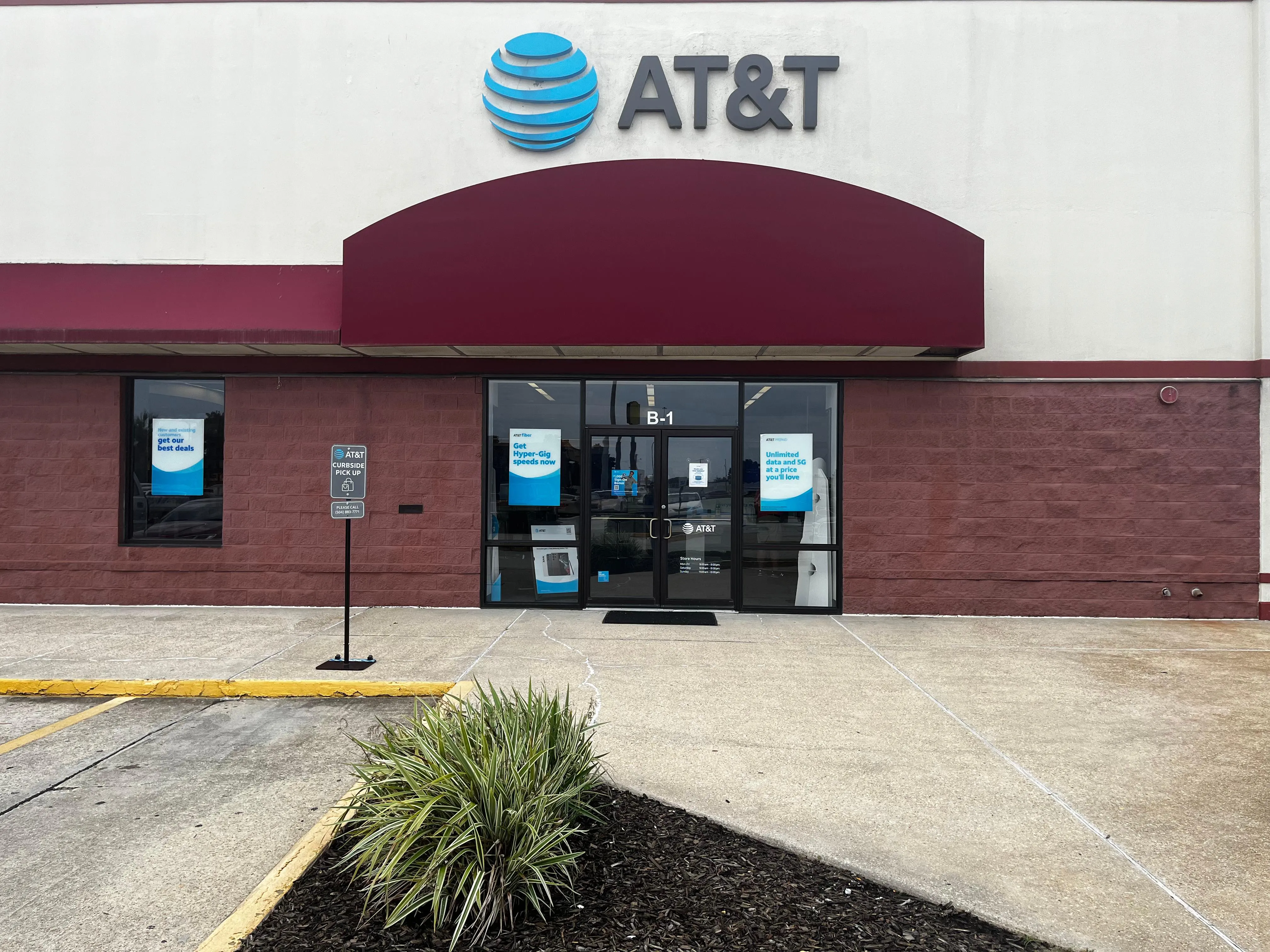 AT&T Store Metairie - Clearview