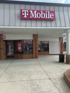 T-Mobile Marlboro Ave & Easton Pkwy