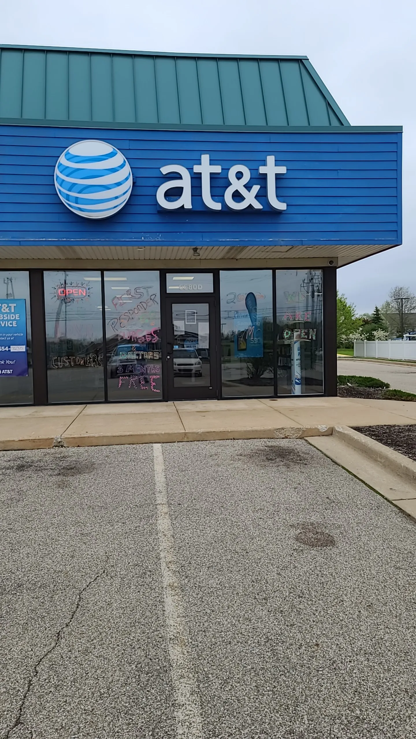 AT&T Store Kentwood - Kalamazoo Ave