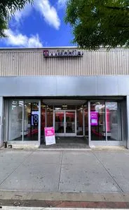 T-Mobile Central Ave & Evergreen Pl