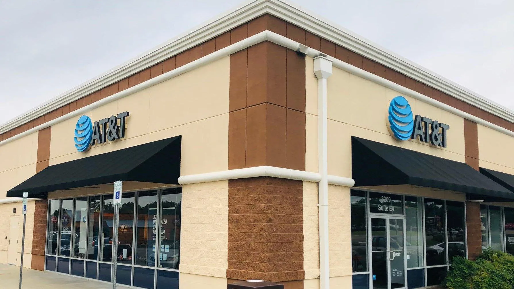 AT&T Store Greenville - CHERRYDALE POINT
