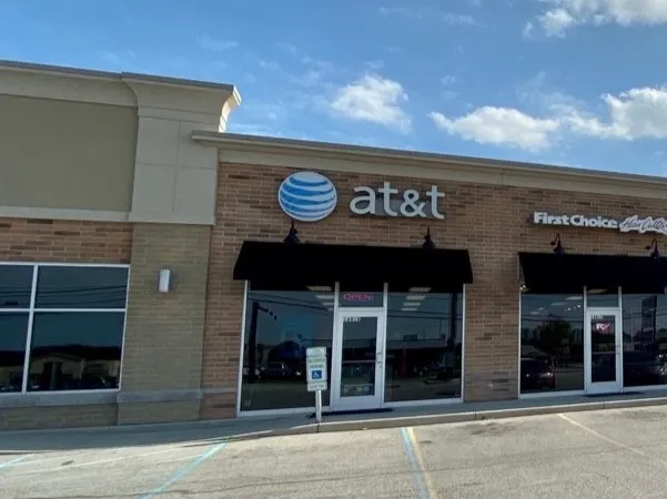 AT&T Store Defiance - N Clinton St