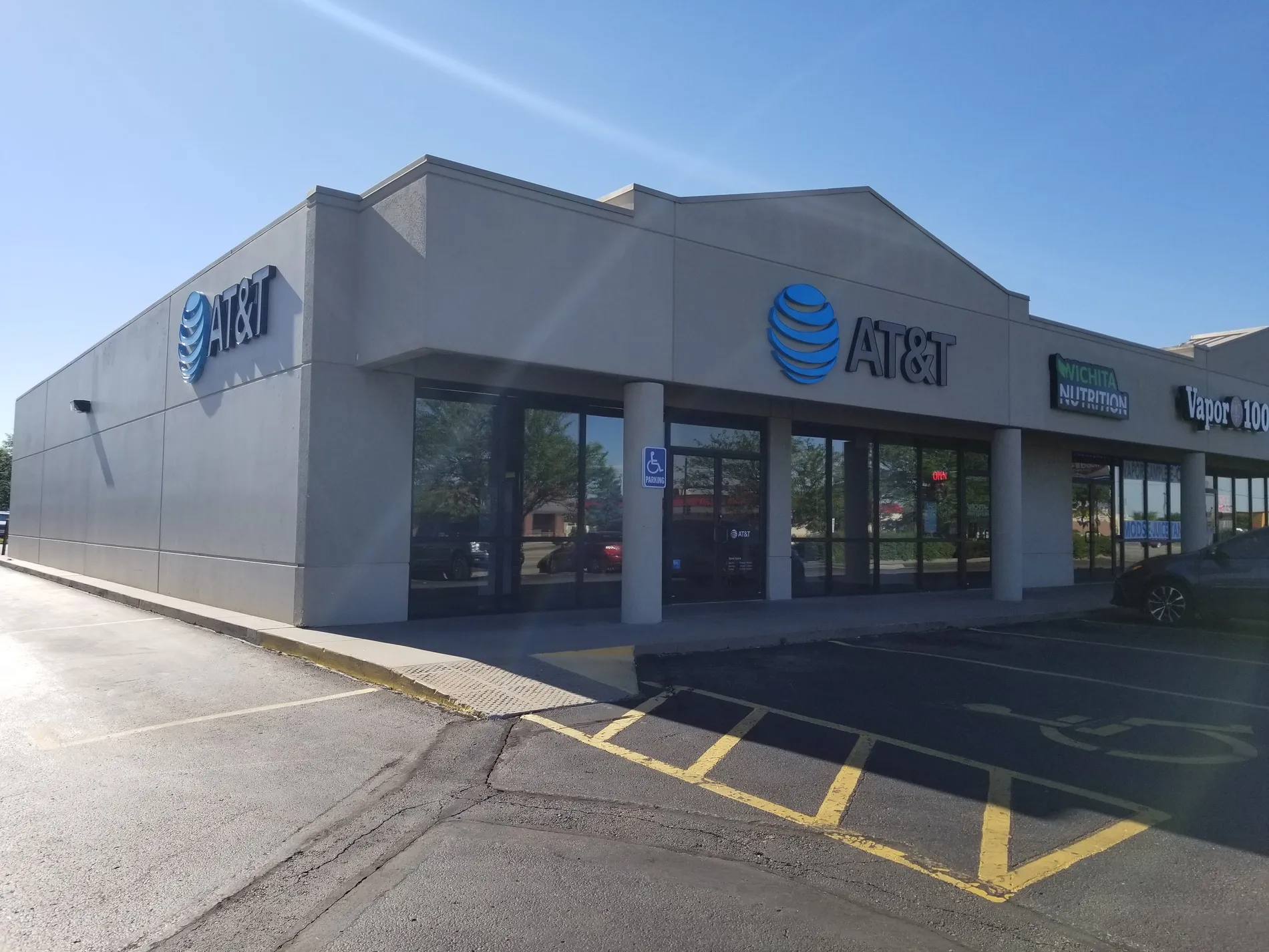 AT&T Store Wichita - Wichita East