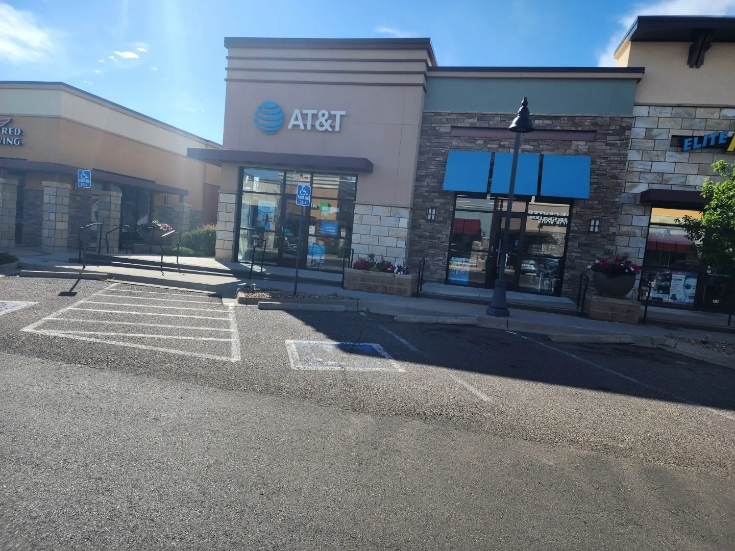 AT&T Store Brighton - Brighton