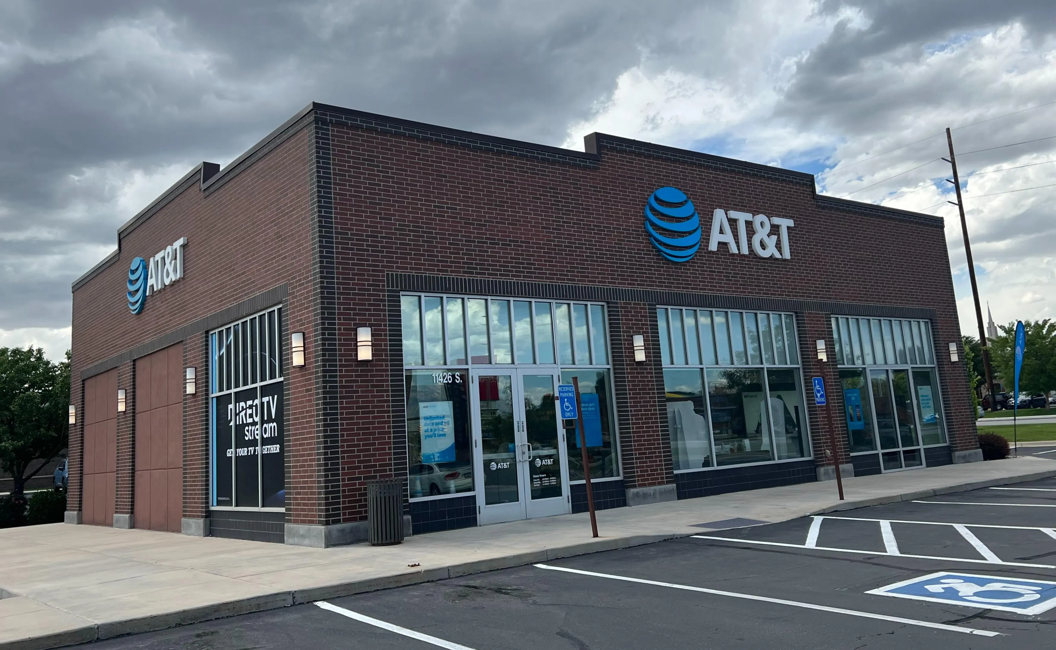 AT&T Store South Jordan - The District