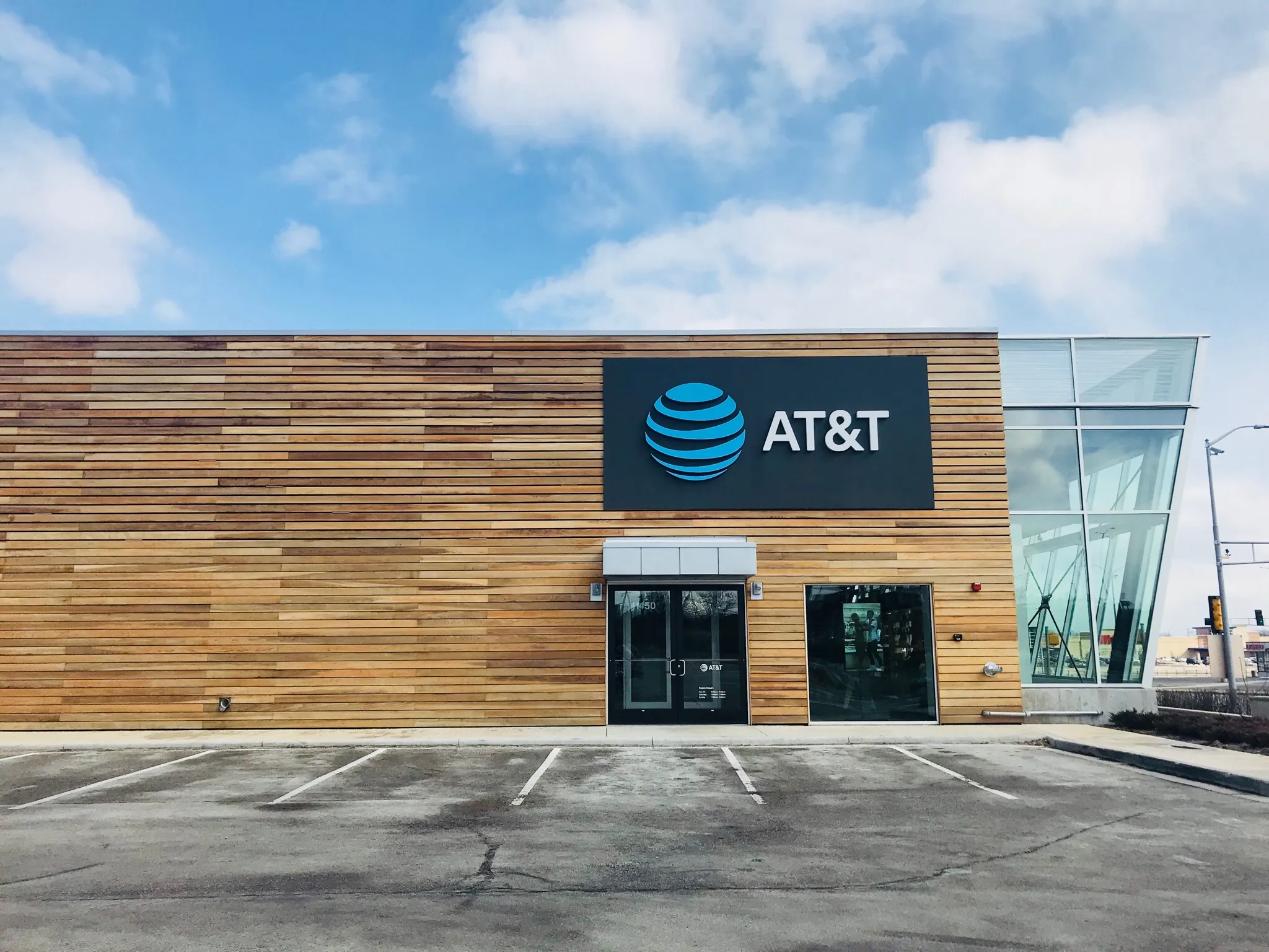 AT&T Store Wauwatosa - Mayfair Collections