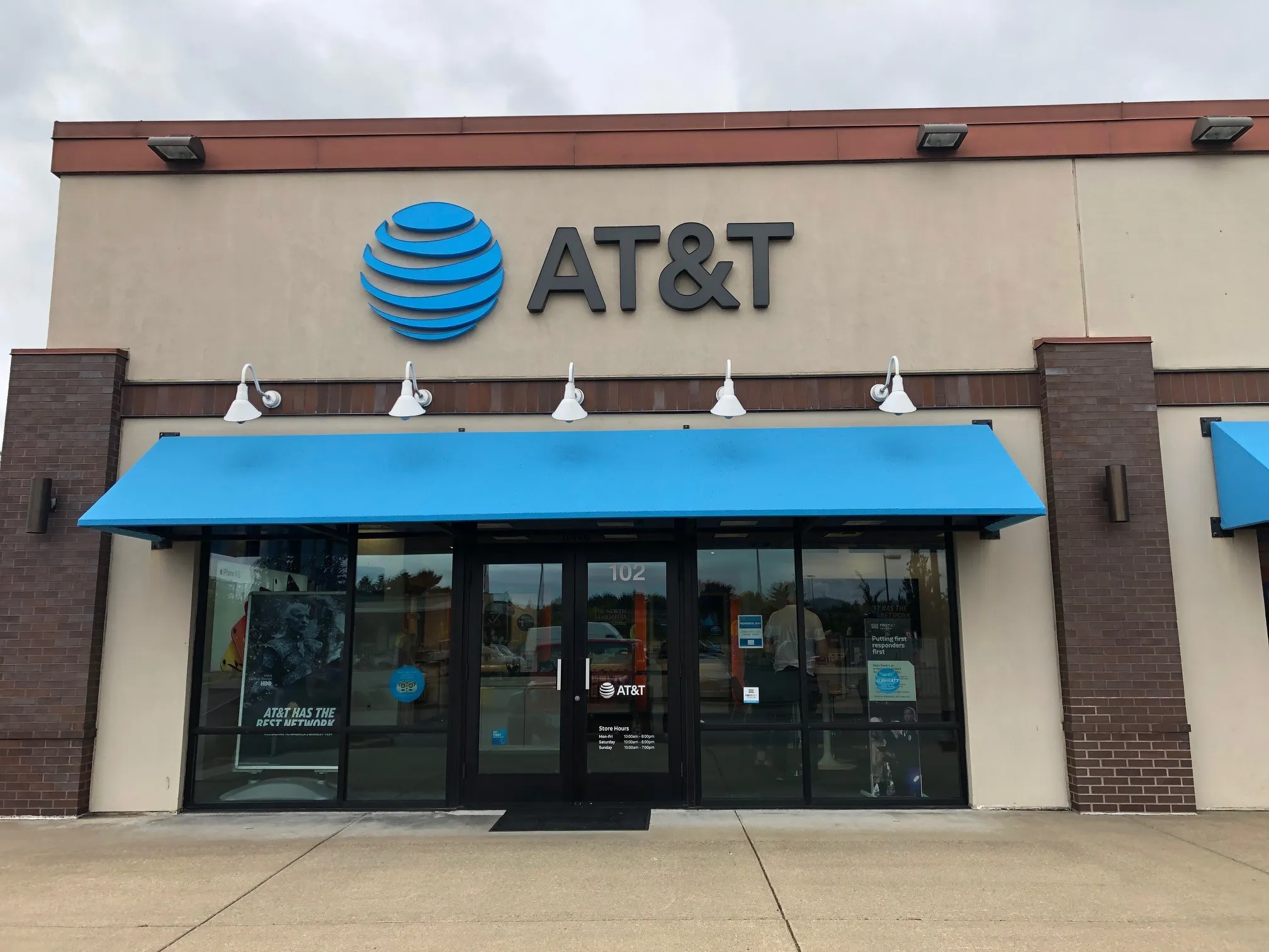 AT&T Store Beaverton - BEAVERTON TOWN SQUARE