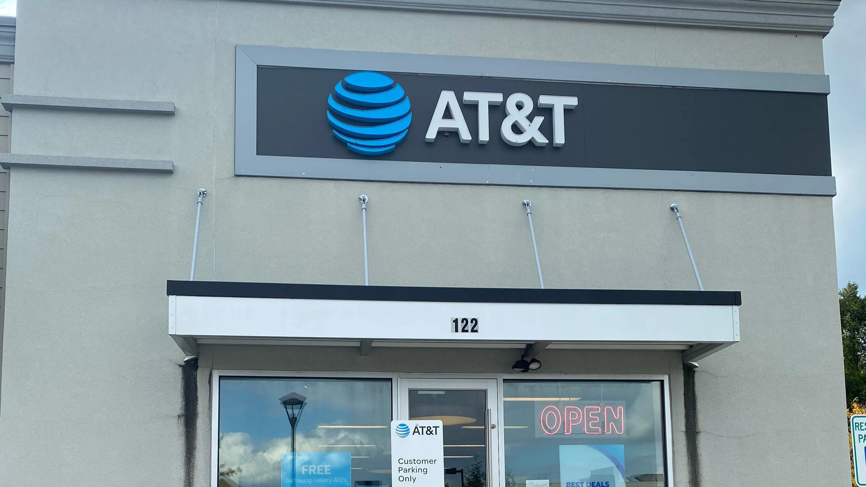 AT&T Store Exton - Lionville Shopping Center