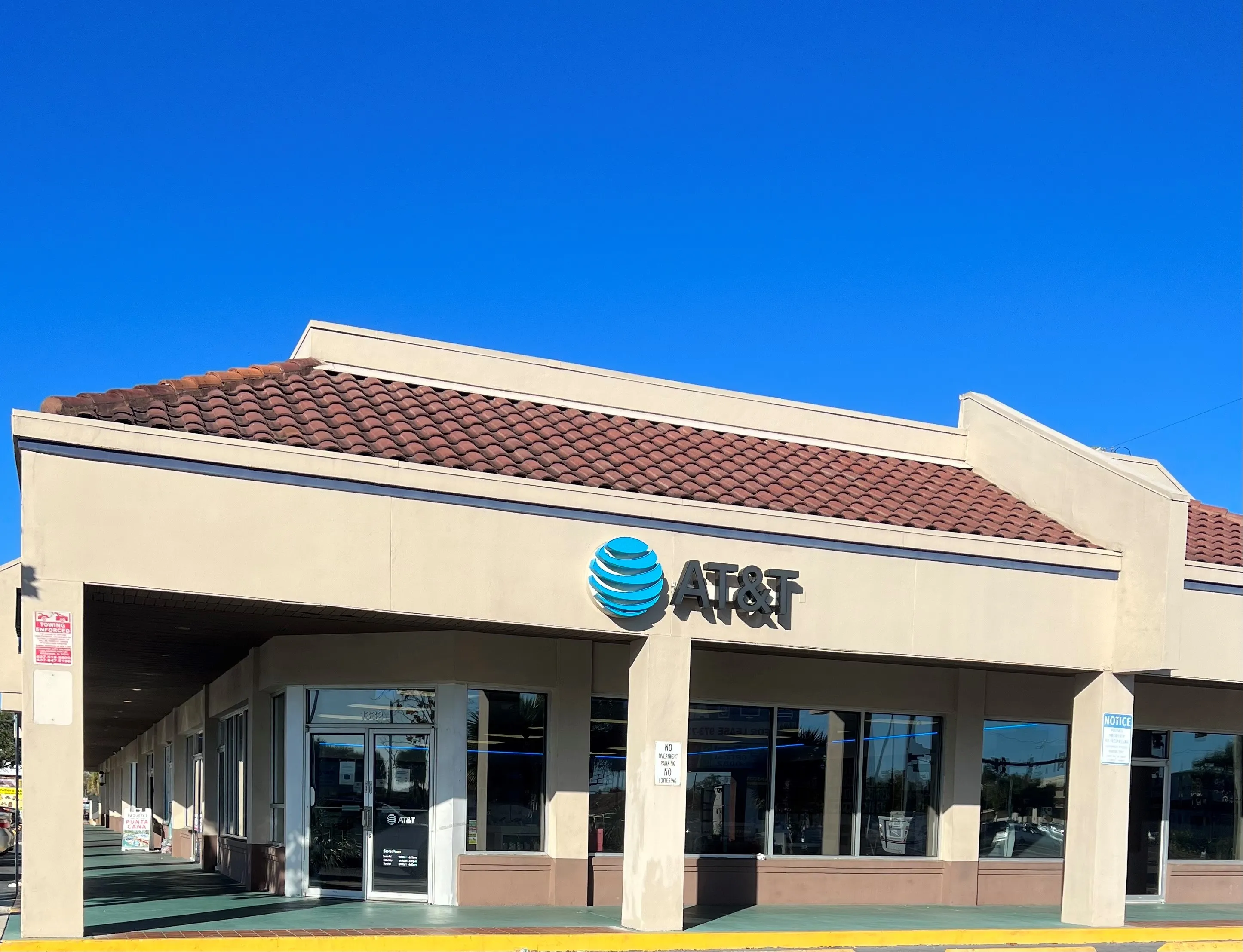 AT&T Store Kissimmee - N John Young Pkwy