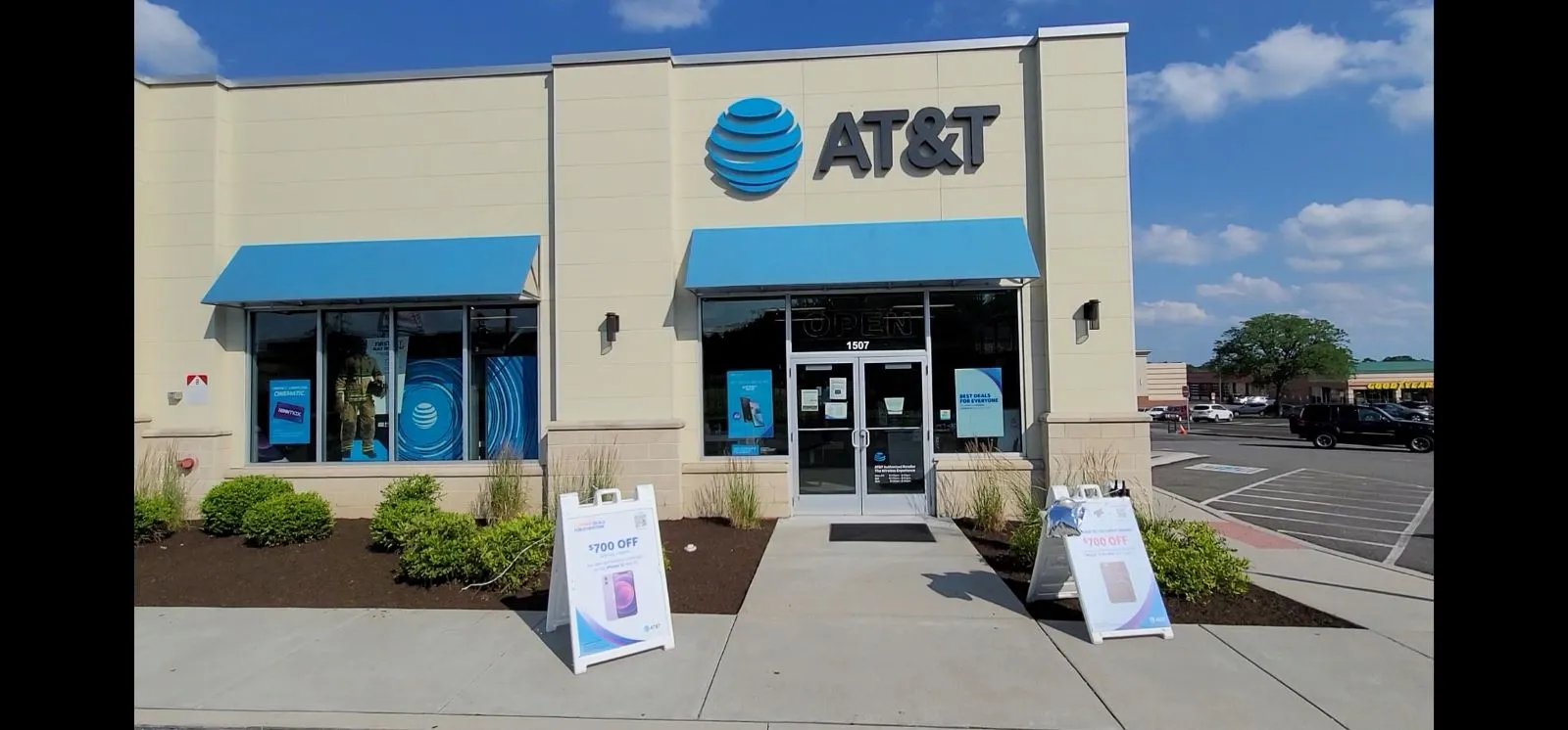AT&T Store Levittown - LEVITTOWN