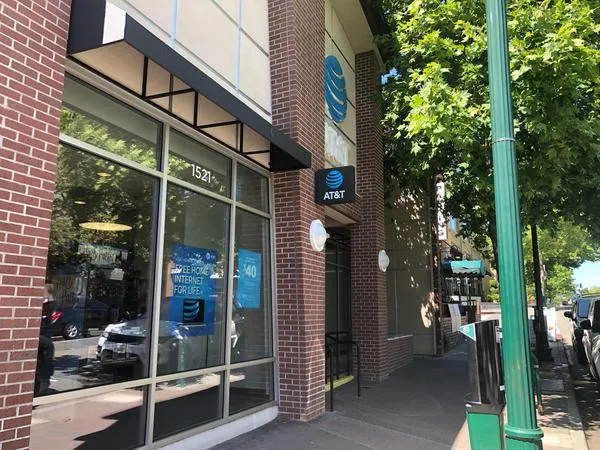 AT&T Store Walnut Creek - Olympic Blvd