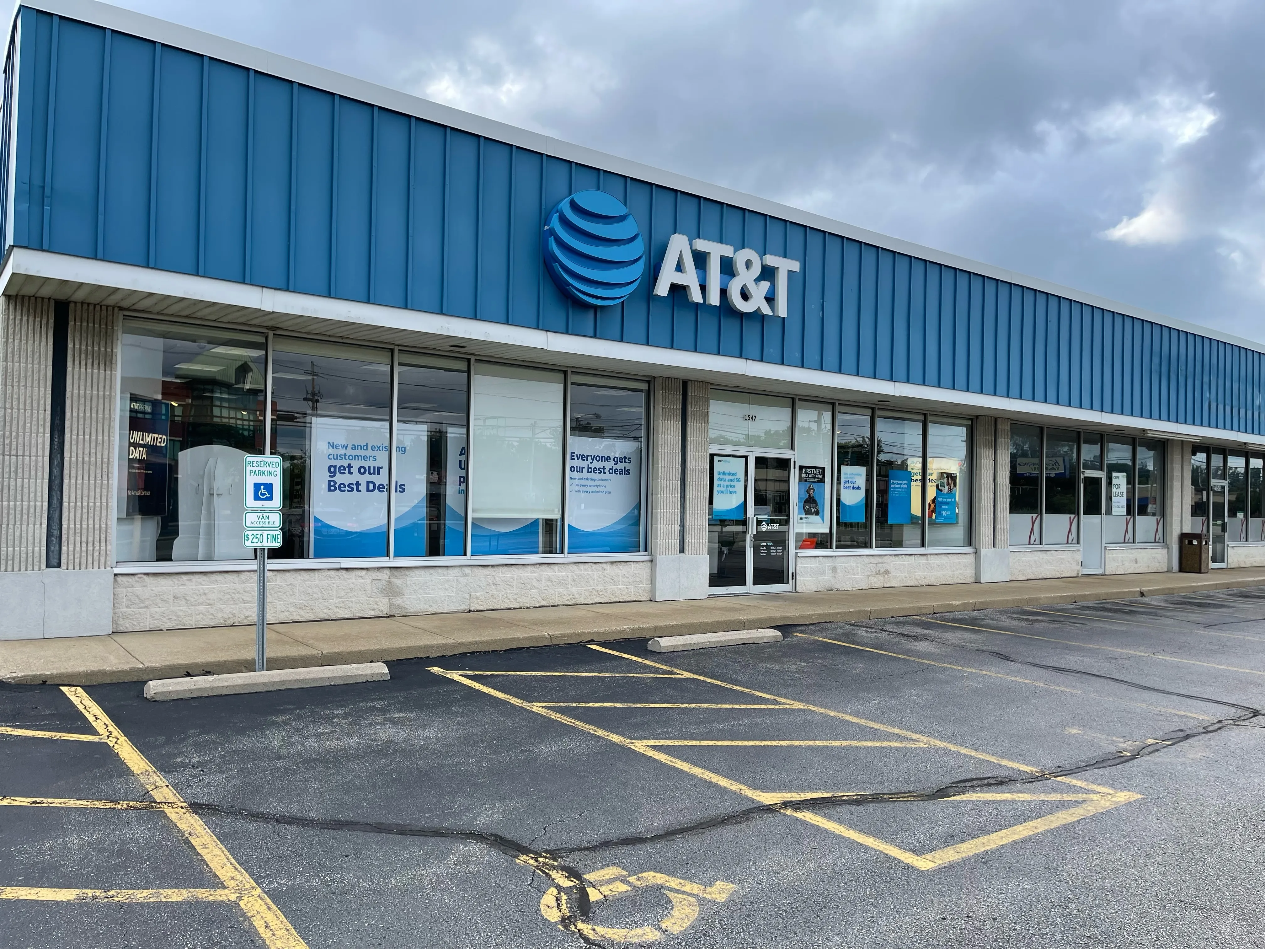 AT&T Store Elyria - ELYRIA