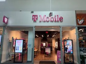 T-Mobile Jersey Gardens