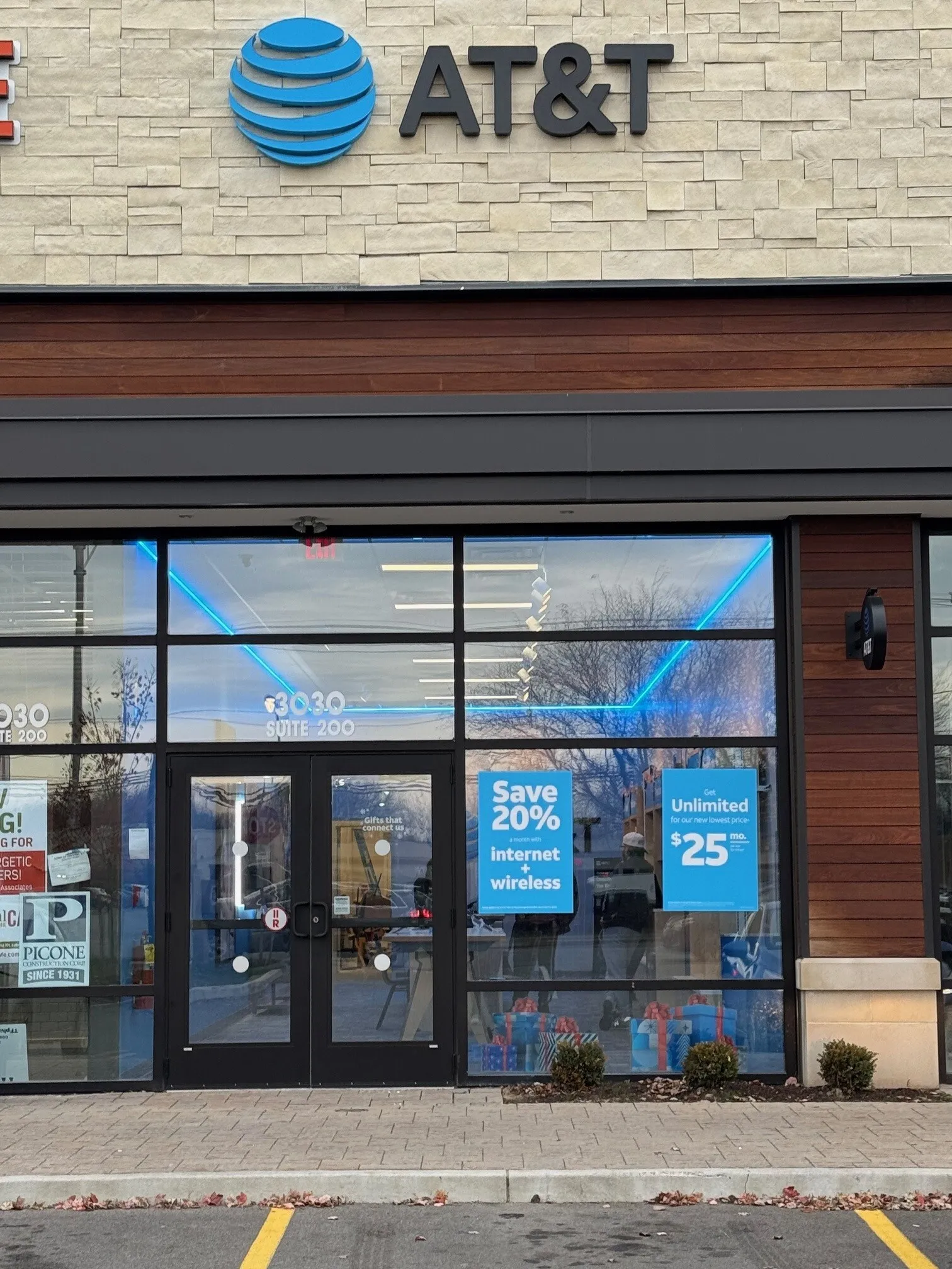 AT&T Store Amherst - AMHERST