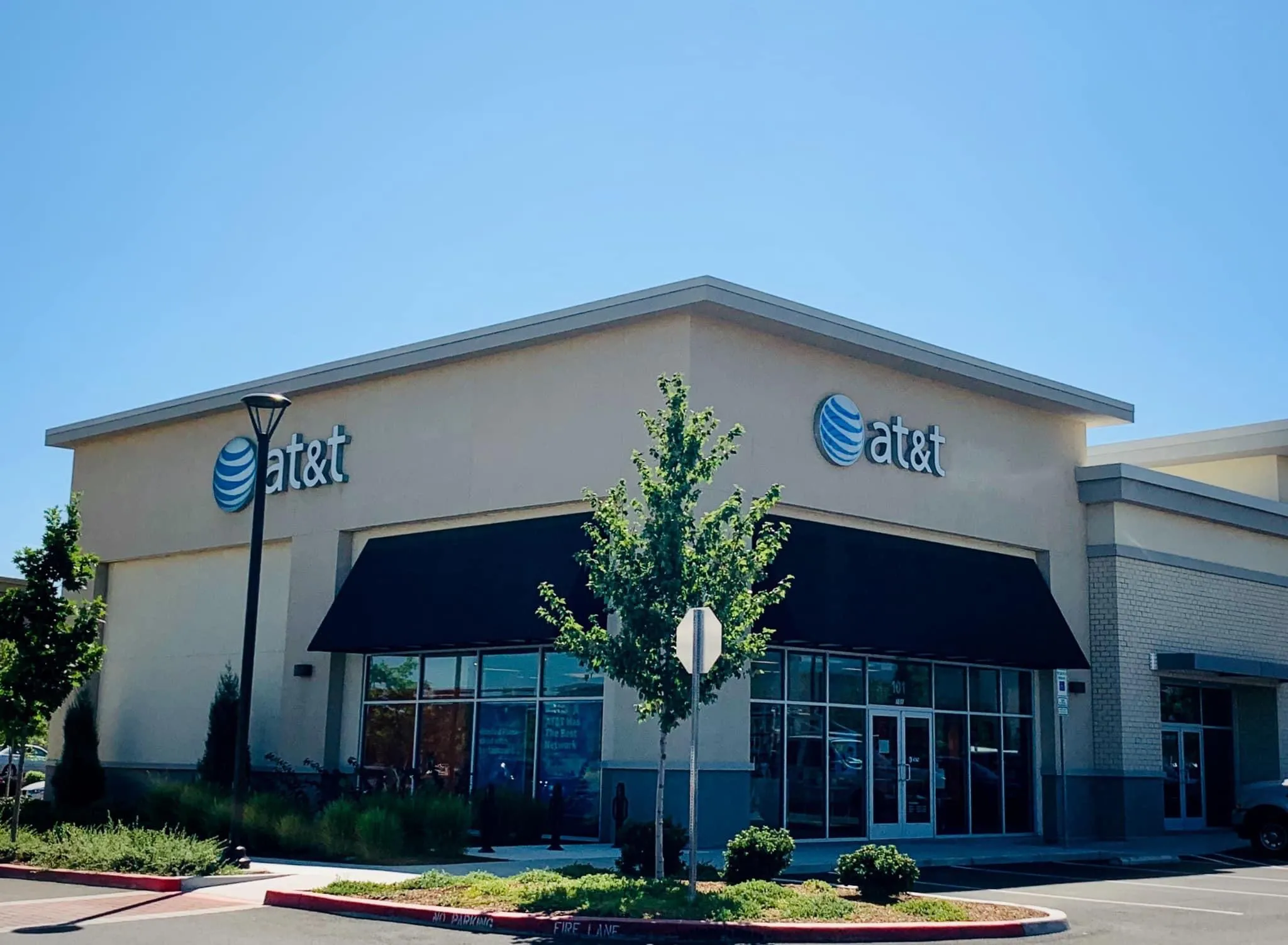 AT&T Store Medford - Northgate Marketplace