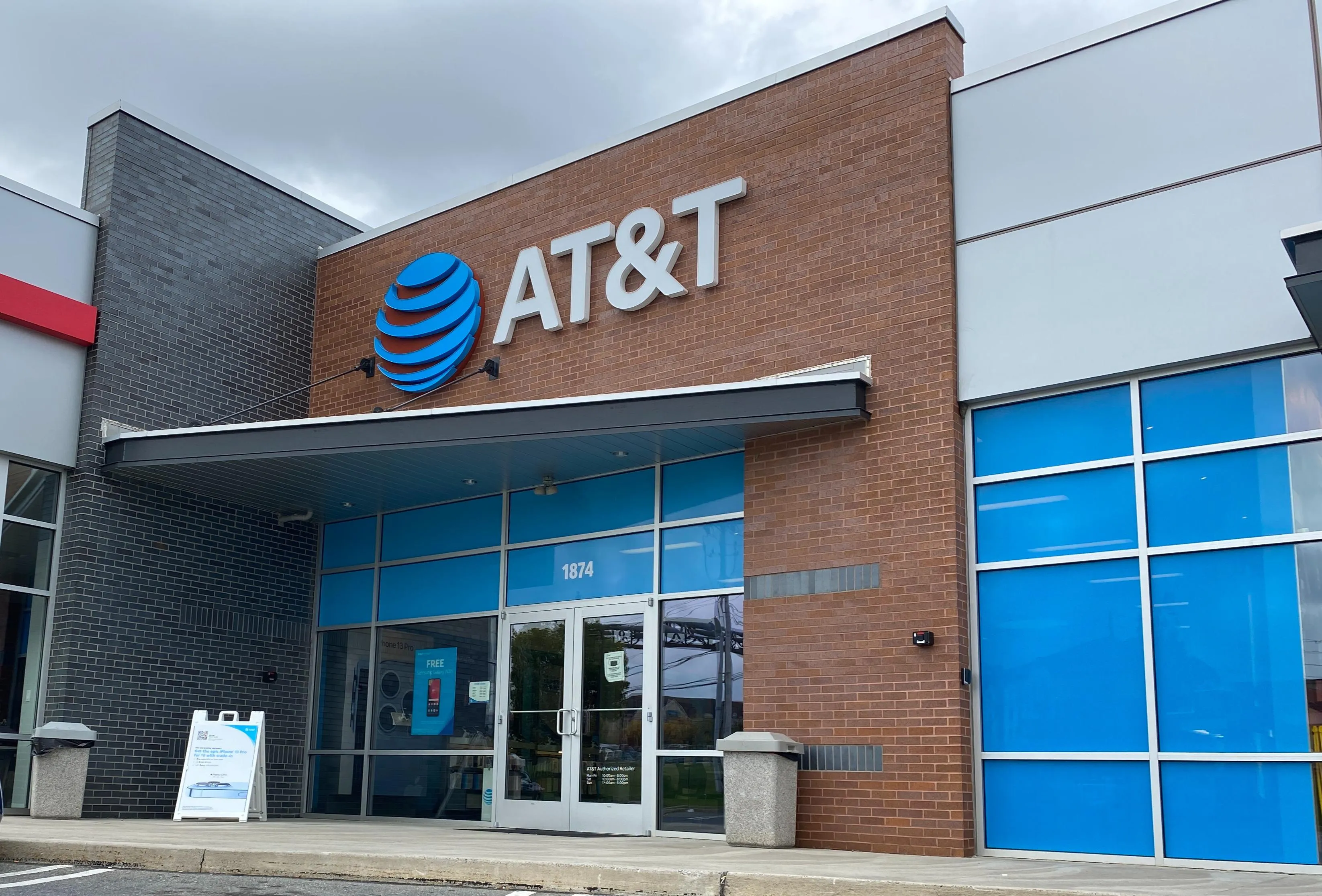 AT&T Store Allentown - Airport Shopping Center