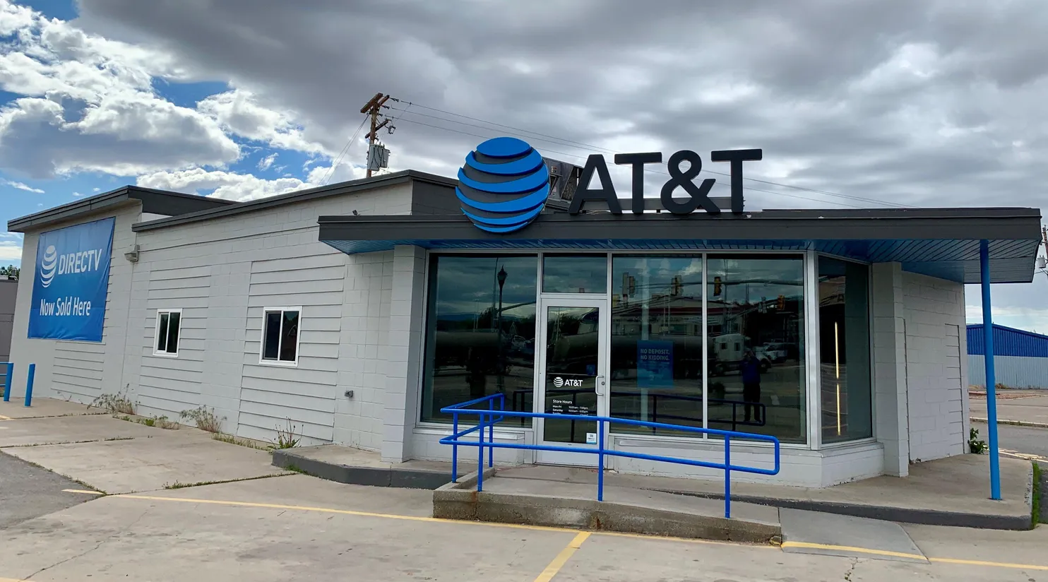AT&T Store Roosevelt - ROOSEVELT