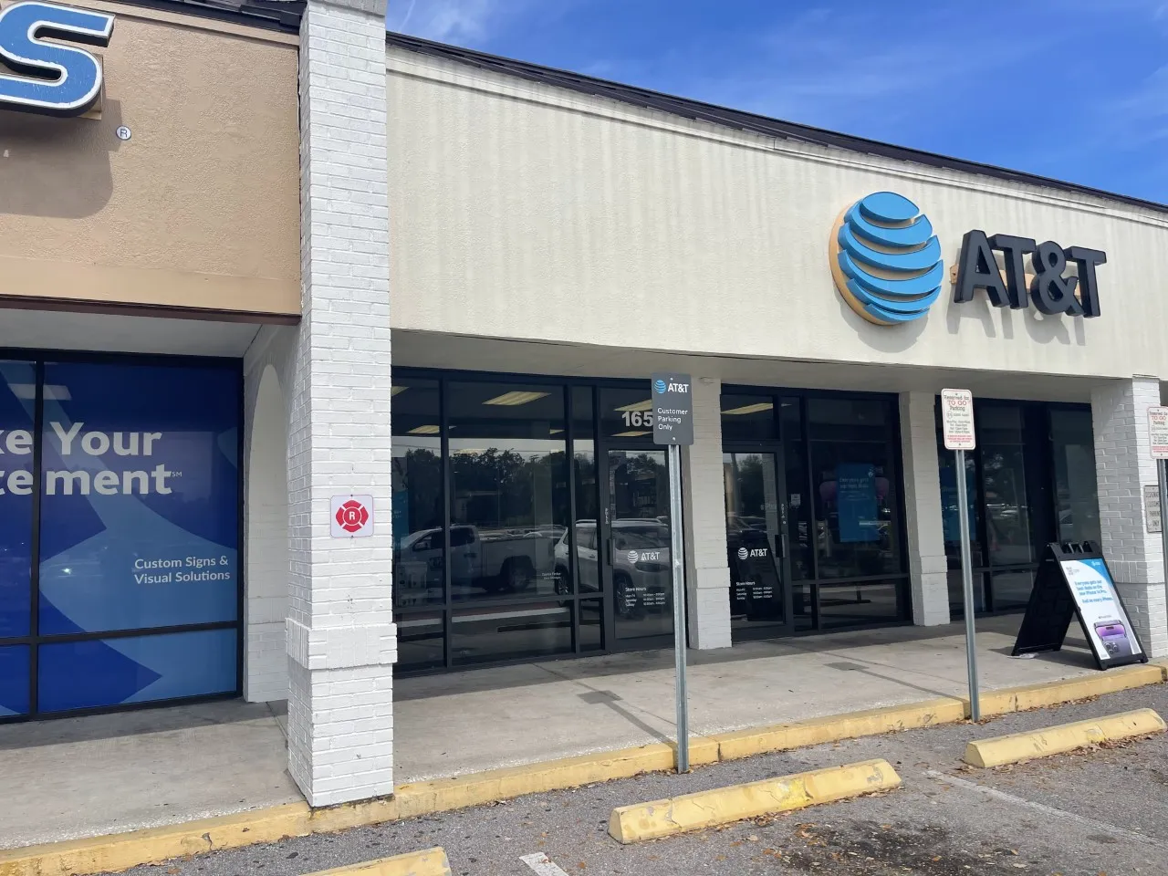 AT&T Store Brandon - Brandon Boulevard