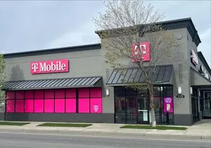 T-Mobile S Main St & W Manitoba Ave