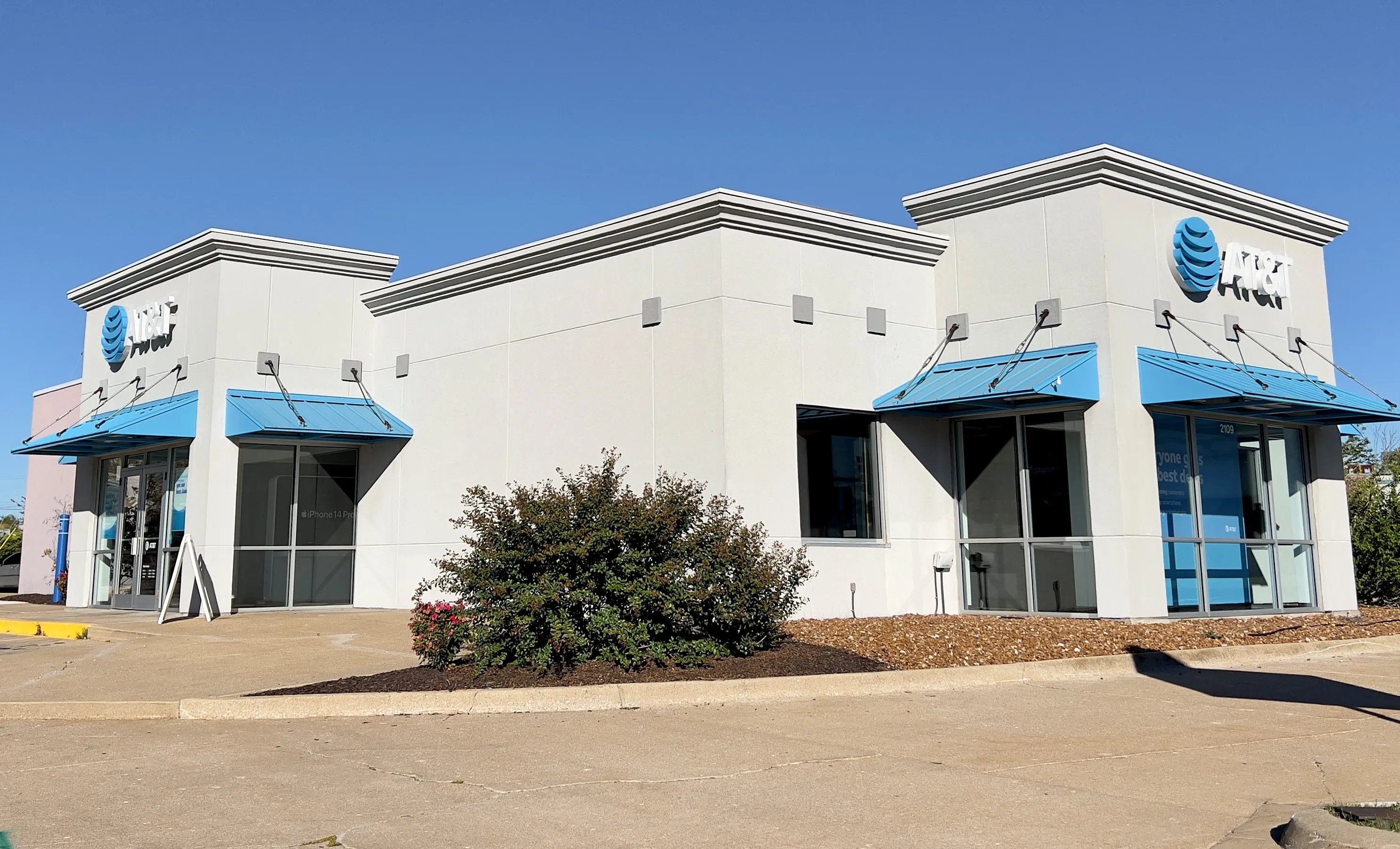 AT&T Store Columbia - W Worley St