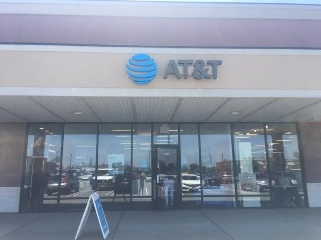 AT&T Store Bayonne - South Cove Commons ;