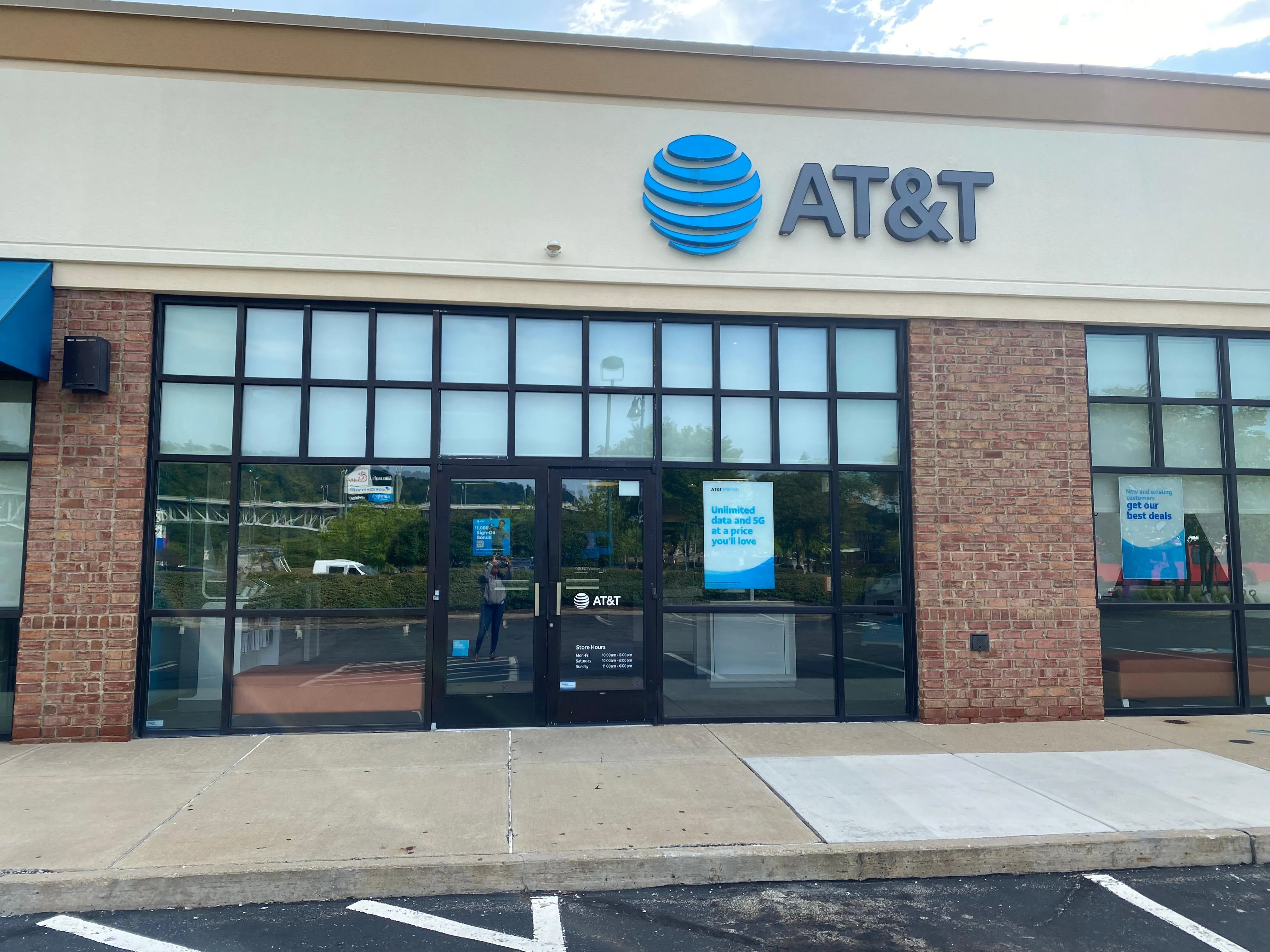 AT&T Store Homestead - Waterfront
