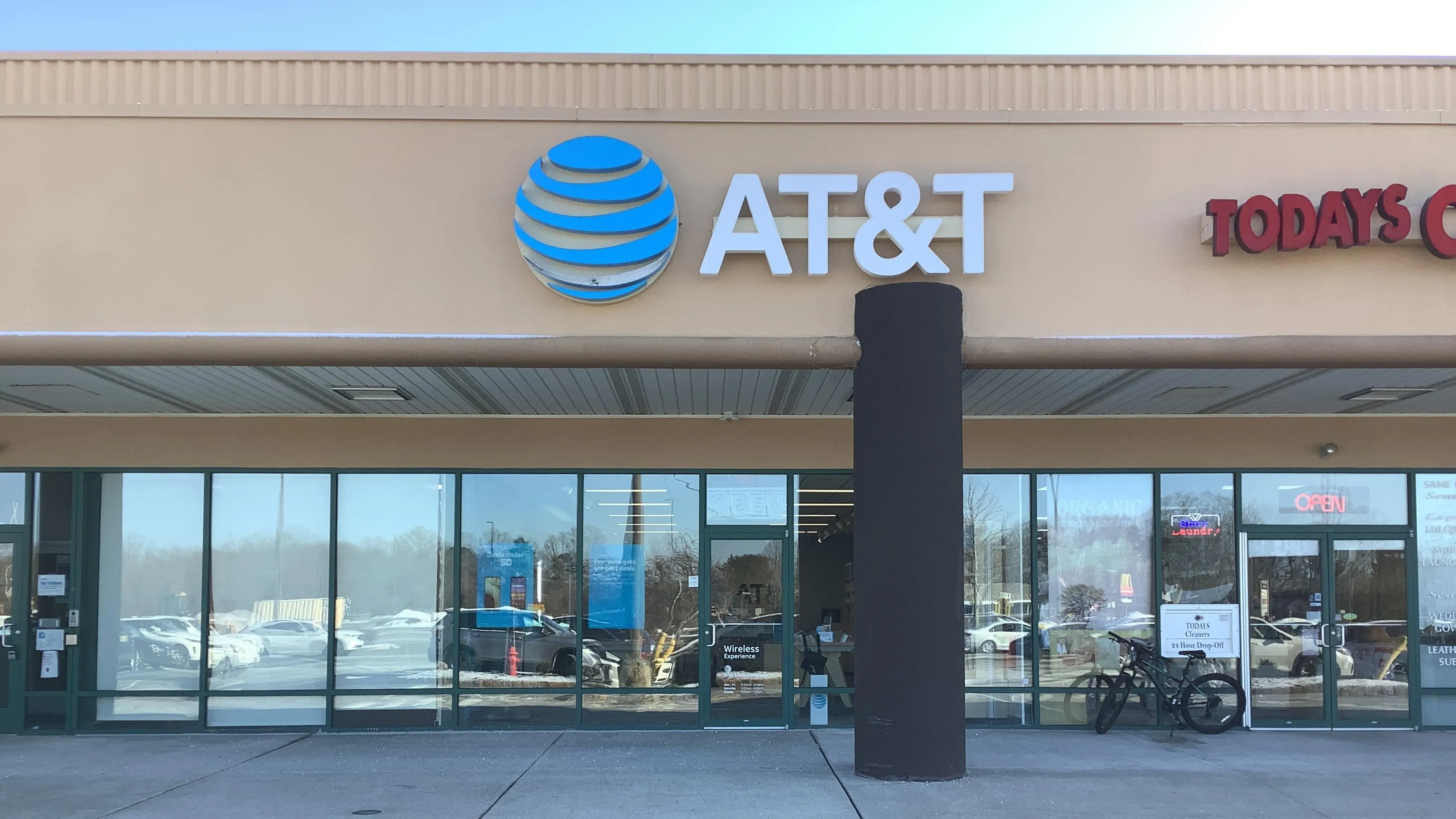 AT&T Store Jackson - JACKSON PLAZA