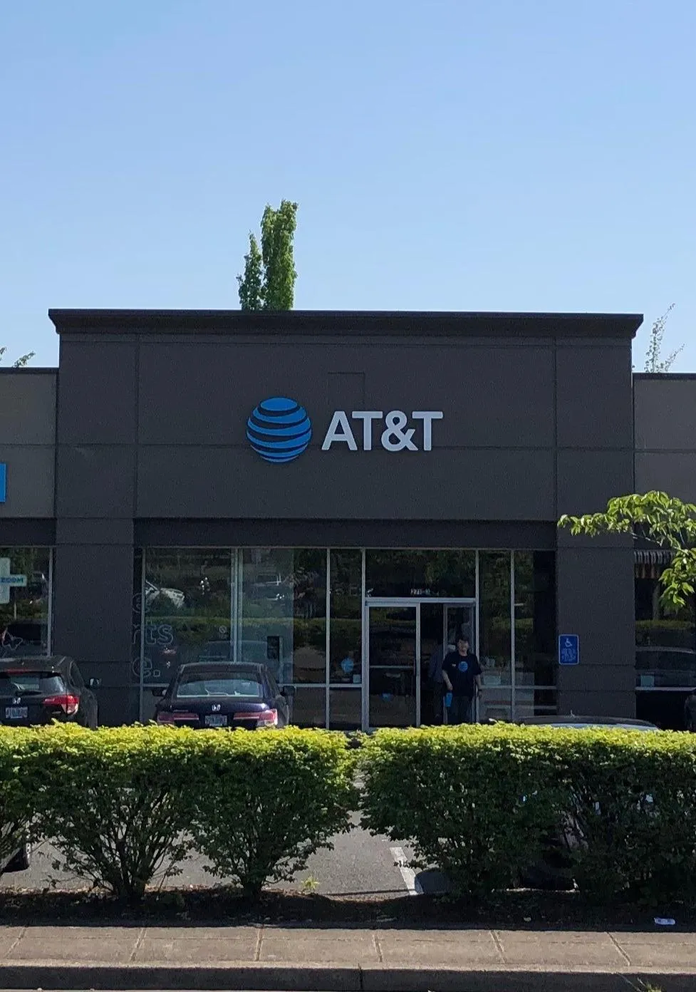 AT&T Store Beaverton - Tanasbourne Center