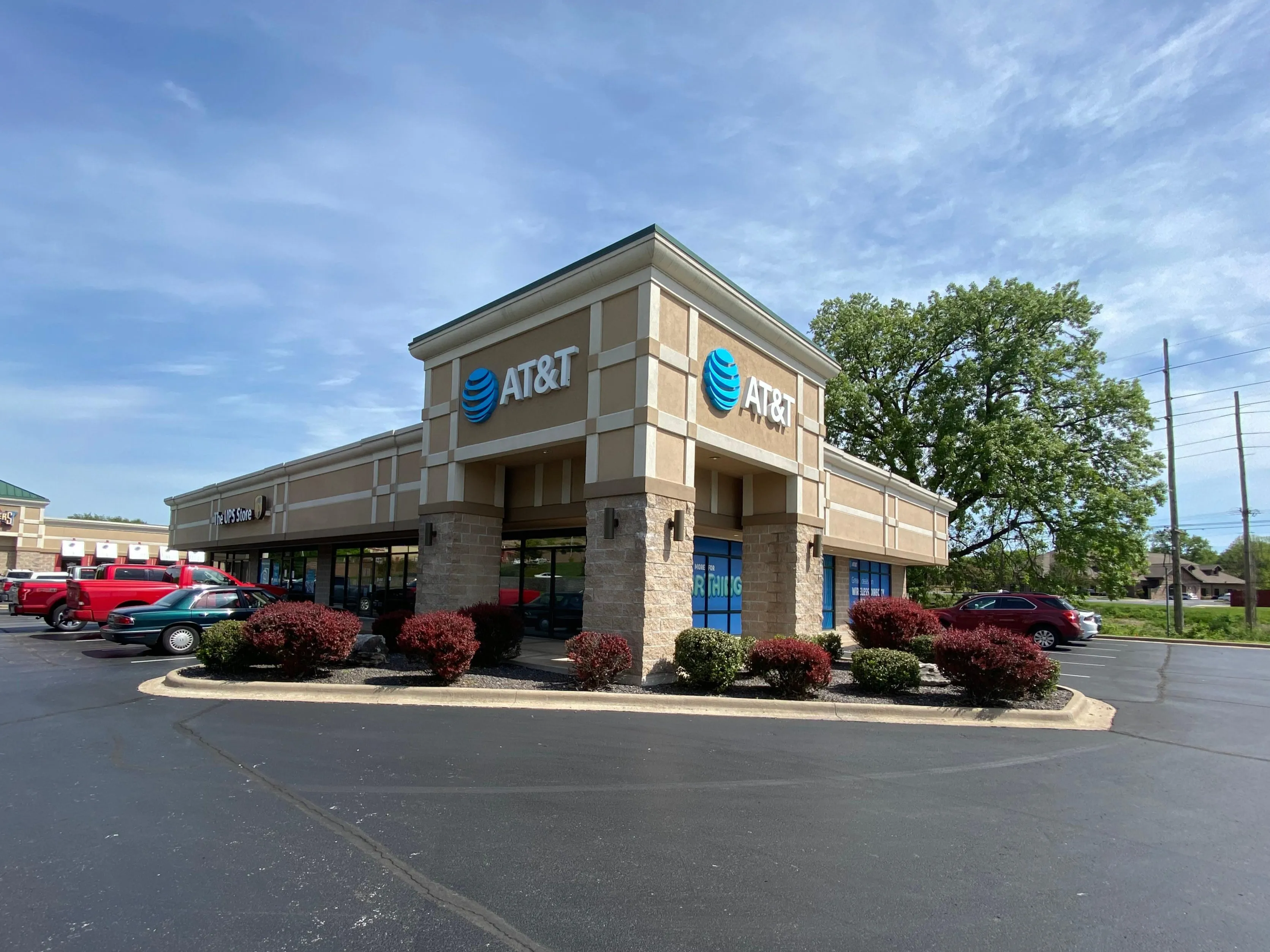 AT&T Store Springfield - Battlefield Towers