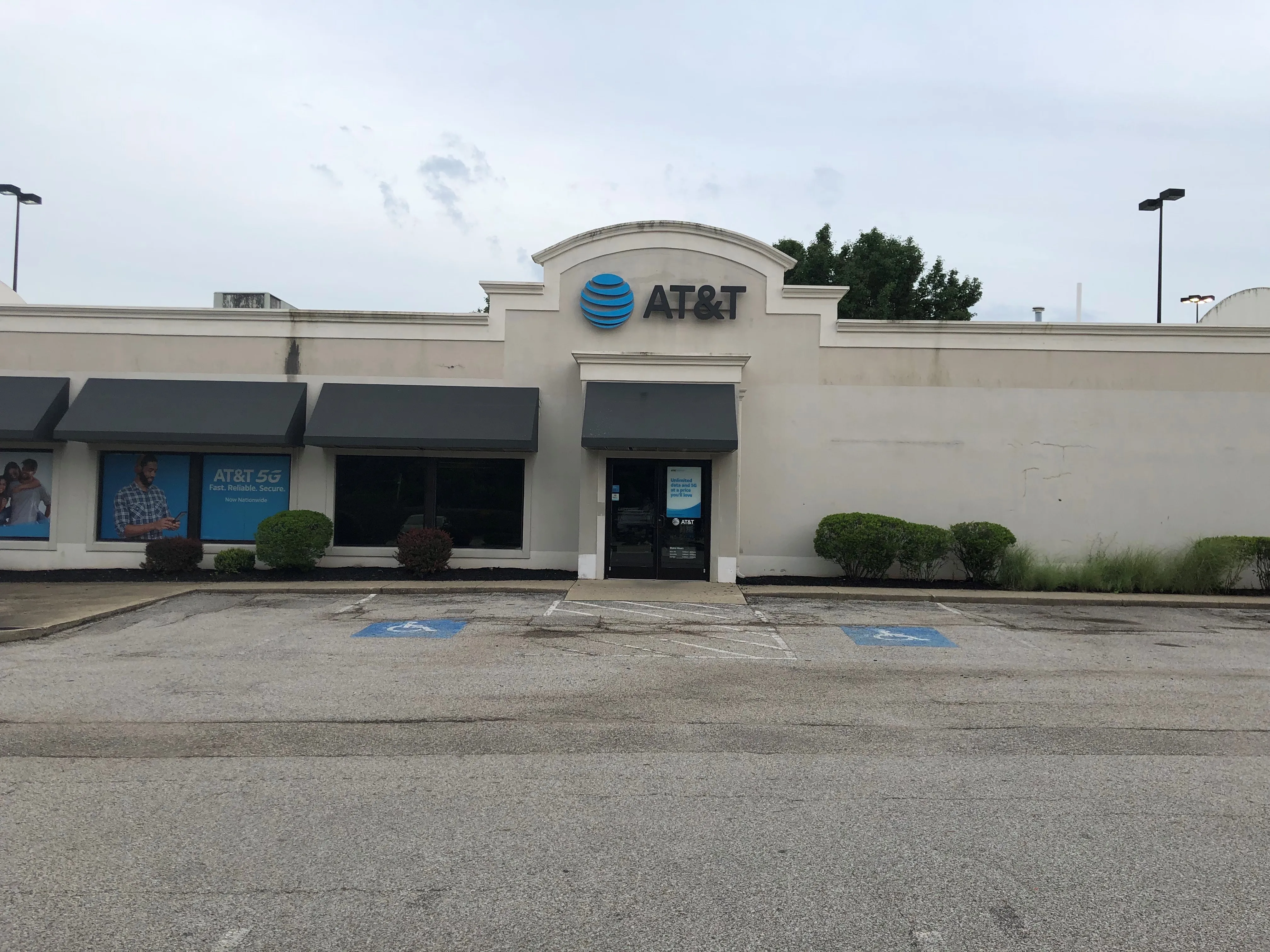AT&T Store South Charleston - Southridge