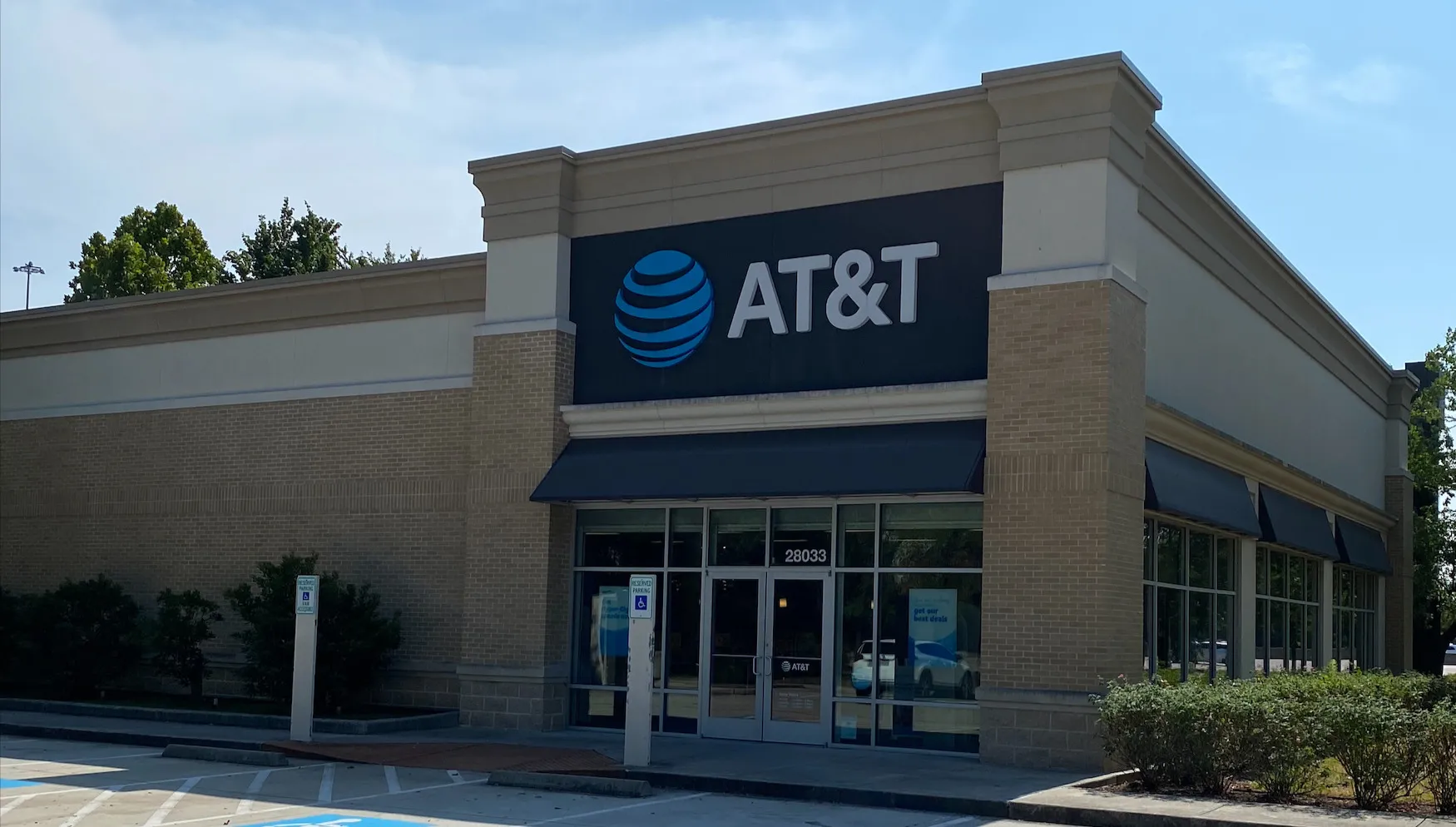 AT&T Store Spring - Pinecroft Center