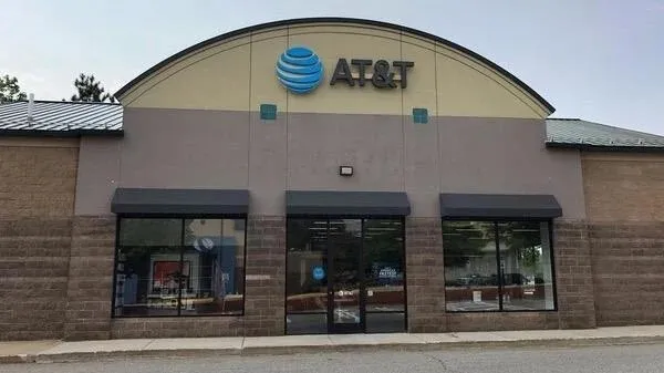 AT&T Store Nashua - Willow Springs Plaza