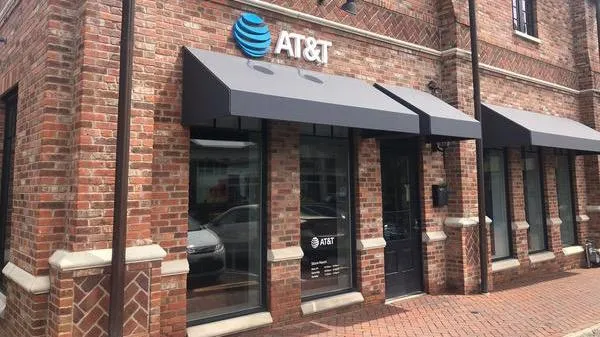 AT&T Store Newtown - Goodnoe's Corner