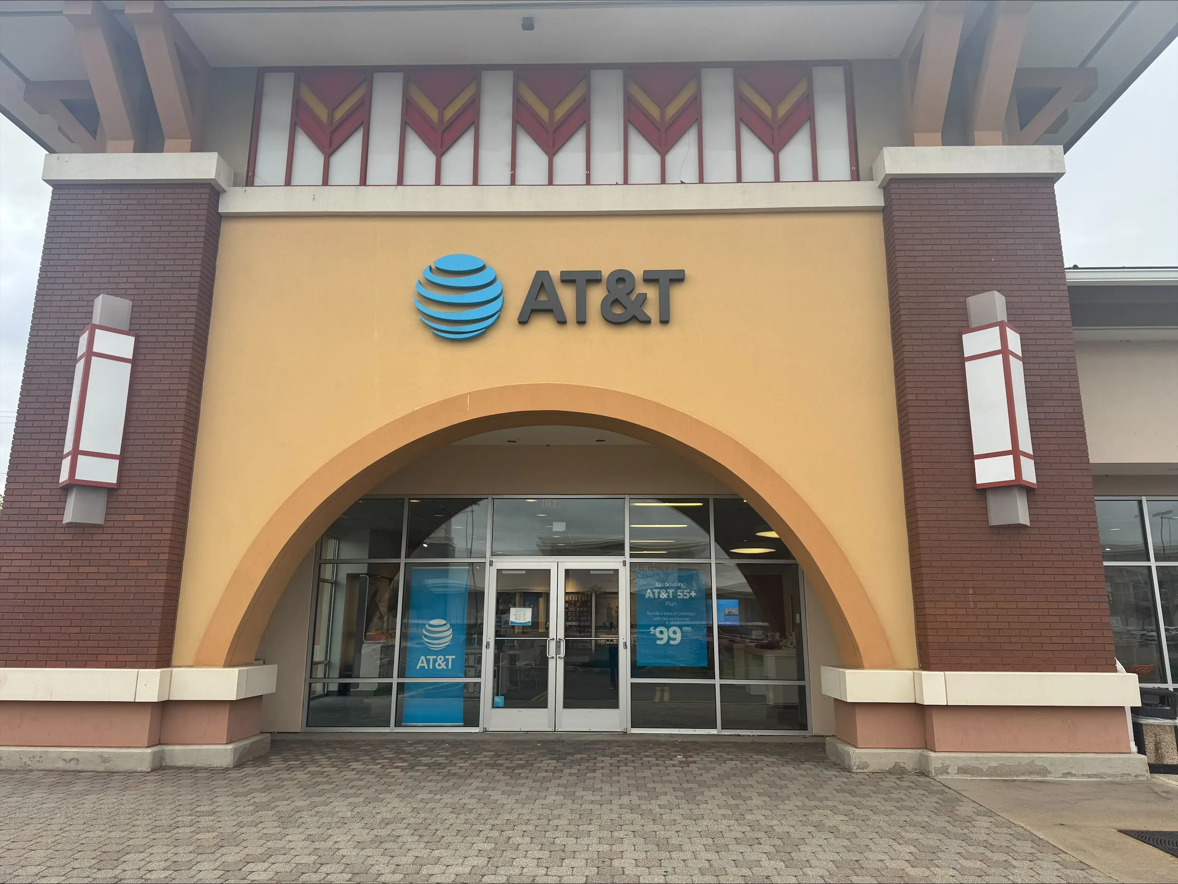 AT&T Store North Haven - Universal Dr N