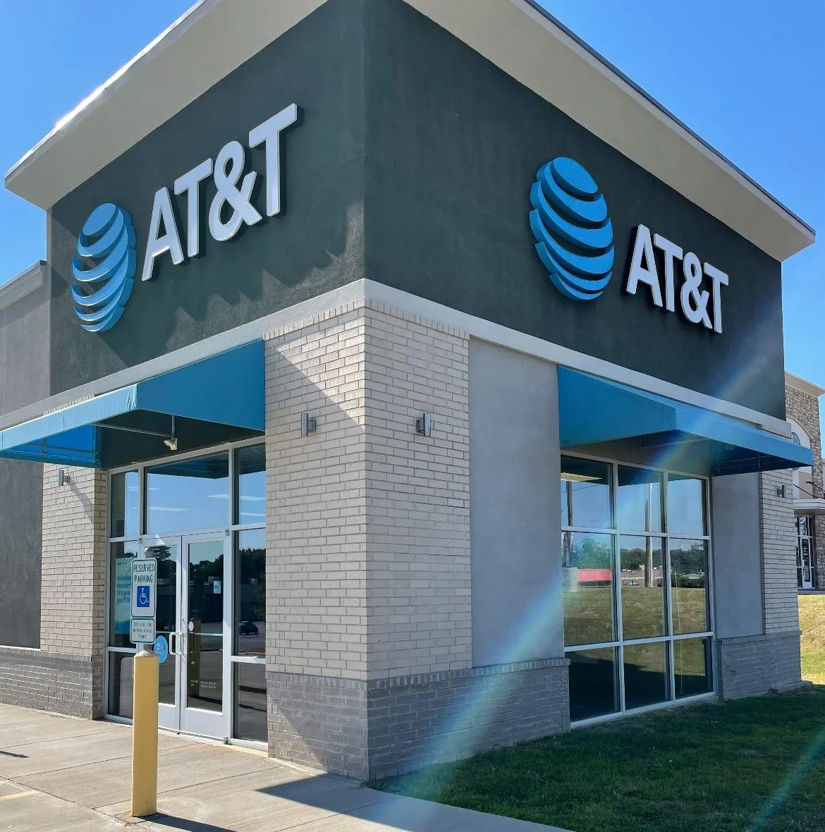 AT&T Store Tyler - Hwy 64 West