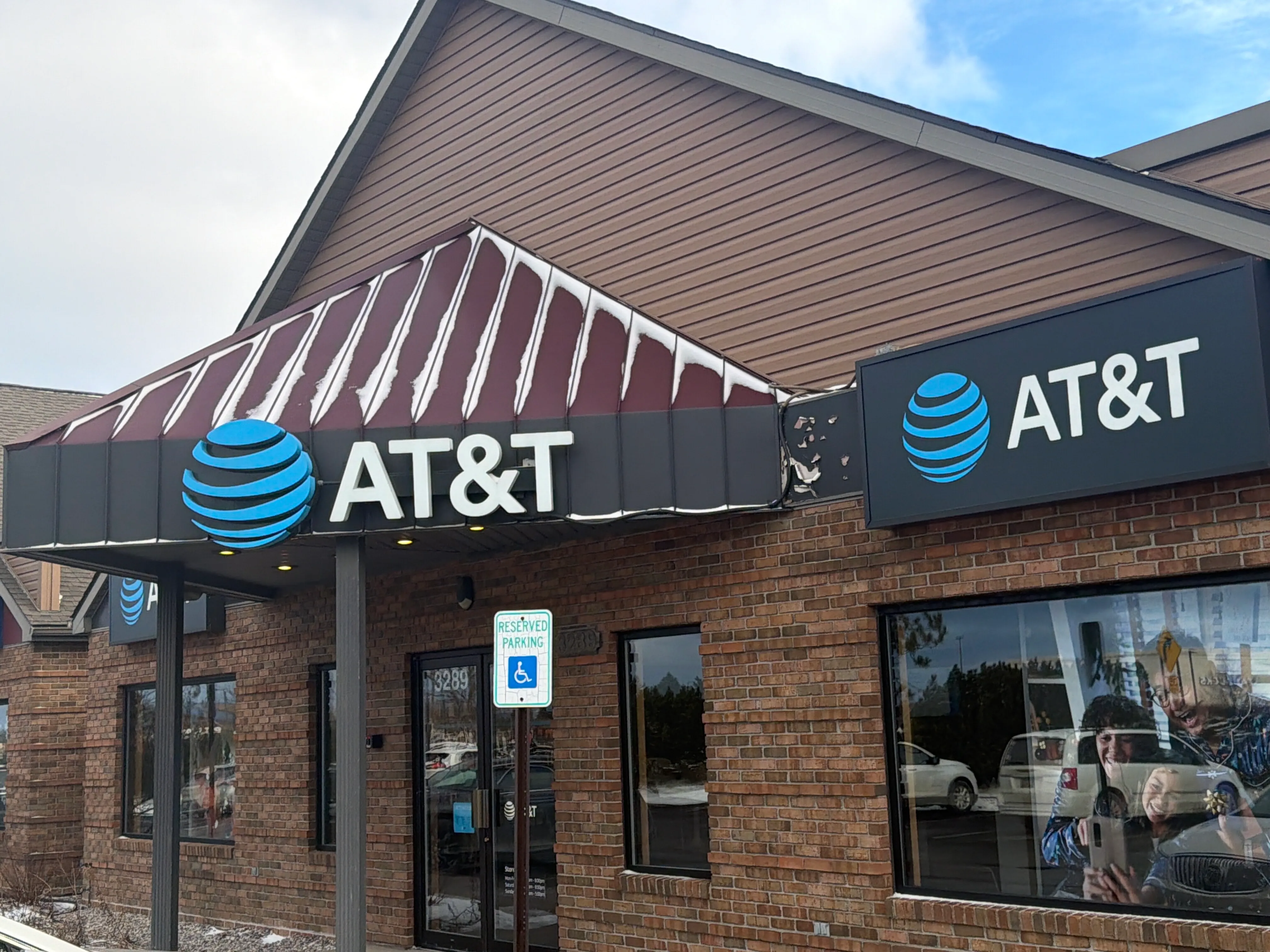 AT&T Store Traverse City - Traverse City Airport