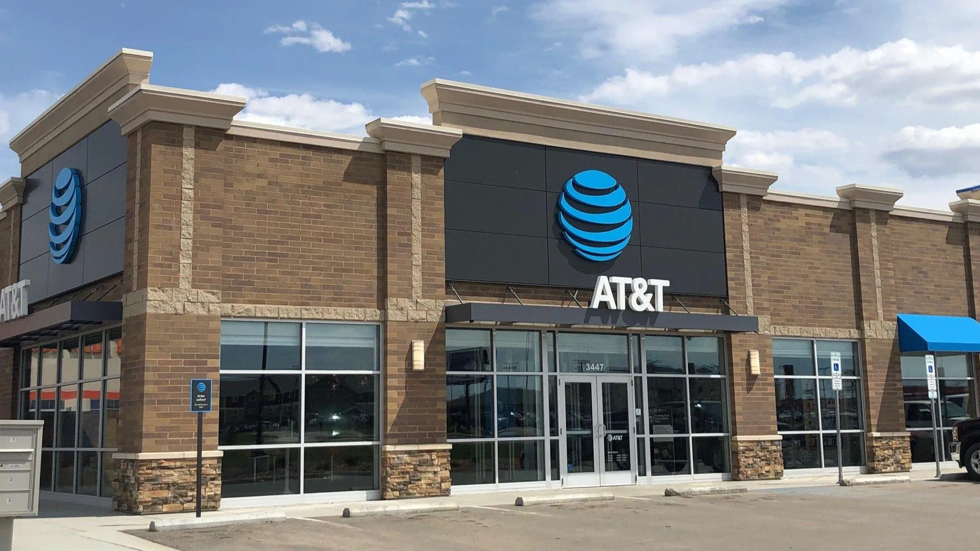 AT&T Store Minot - S.Broadway St