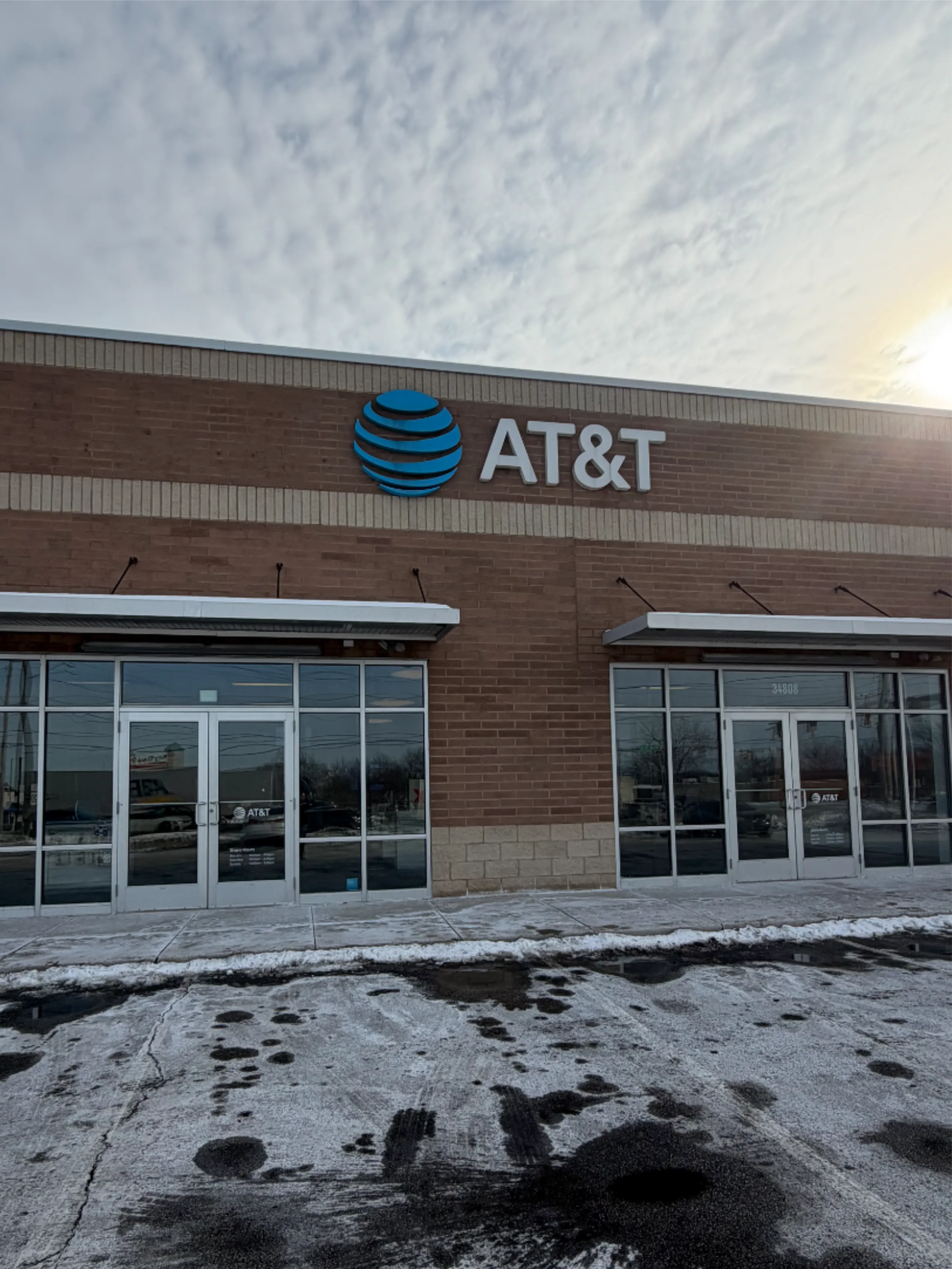 AT&T Store Willoughby - Willoughby