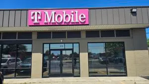 T-Mobile Tillotson St & Midway Blvd